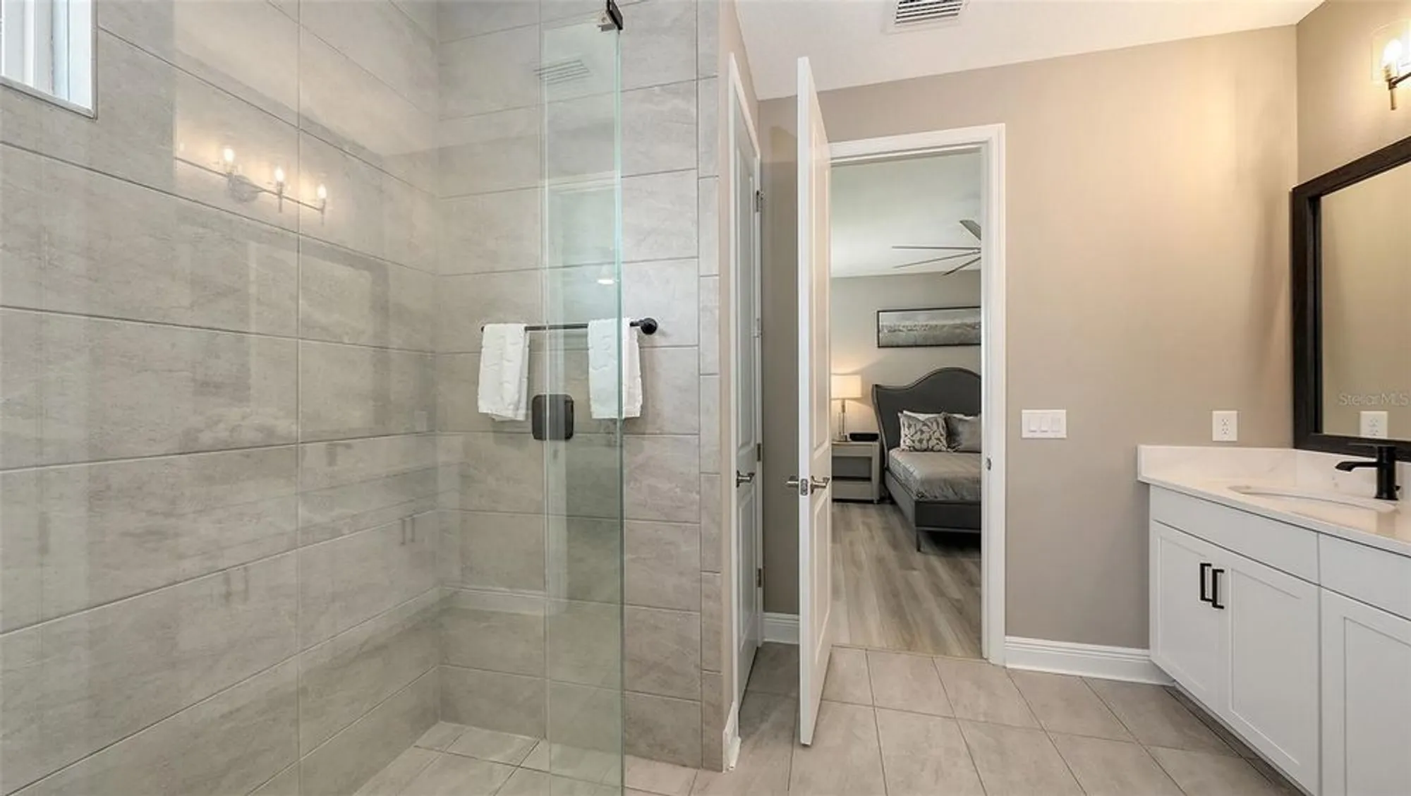 Property Slideshow image 27 of 78 | 17744 savory mist cir, Lakewood Ranch, FL, 34211