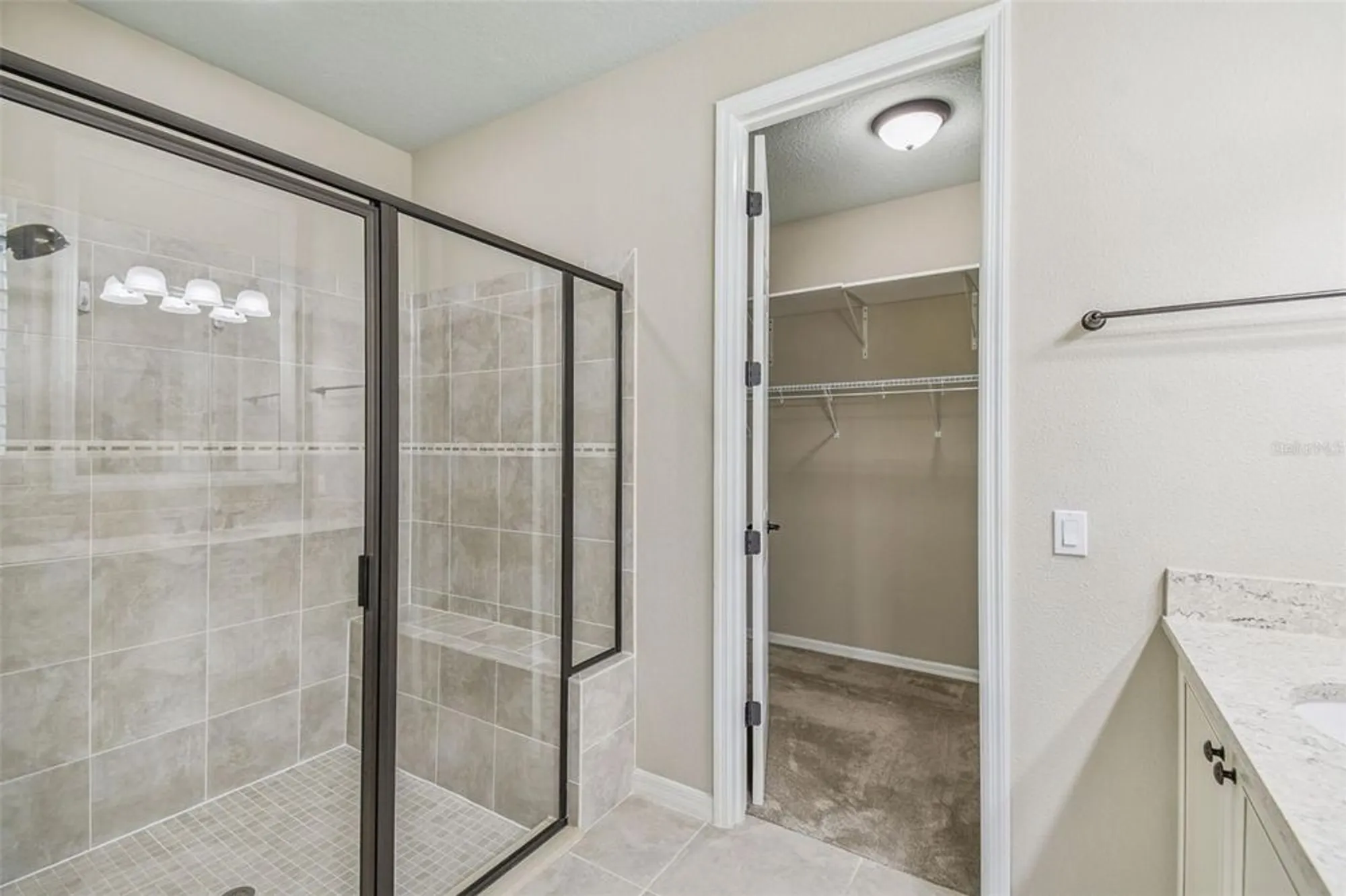Property Slideshow image 16 of 54 | 159 casavista dr, Kissimmee, FL, 34759