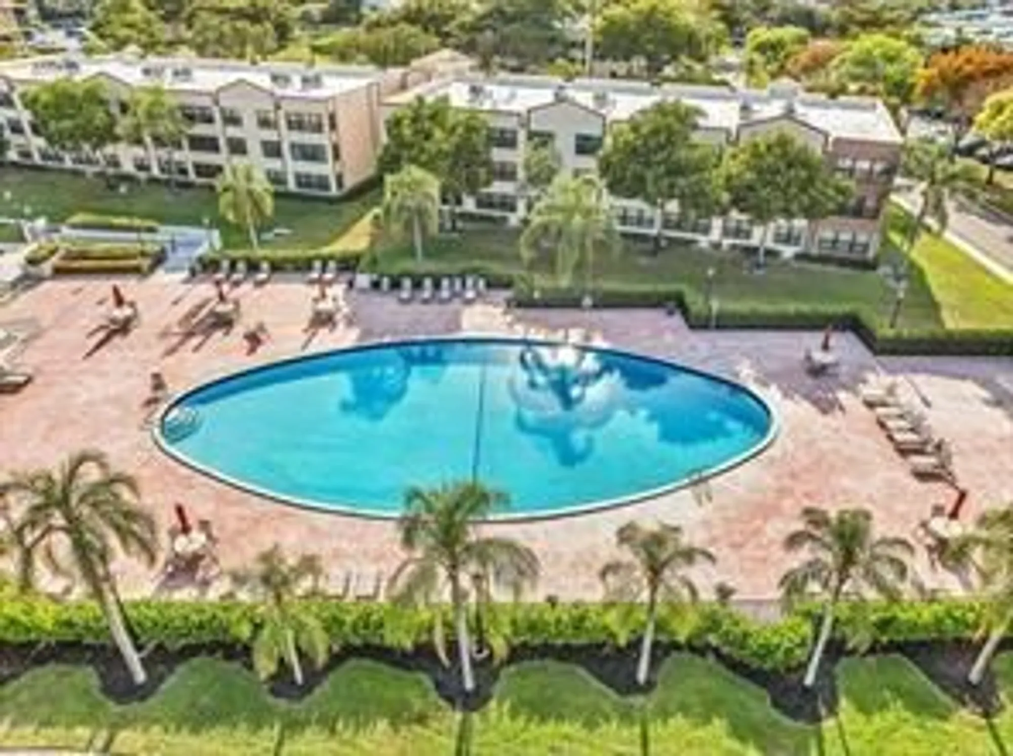 Property Slideshow image 47 of 82 | 10442 e clairmont cir 204, Tamarac, FL, 33321