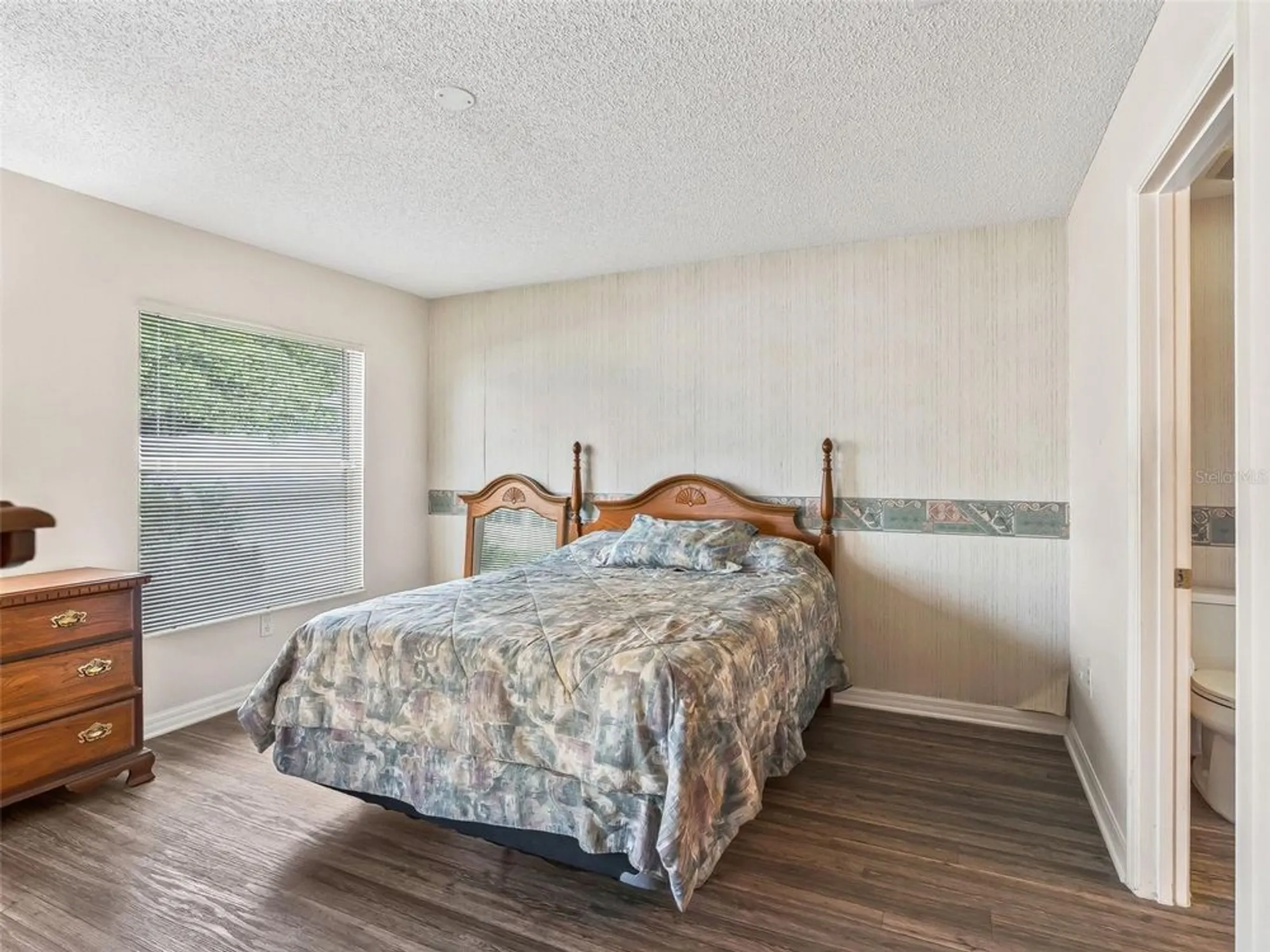 Property Slideshow image 17 of 53 | 744 hernandez dr, The Villages, FL, 32159