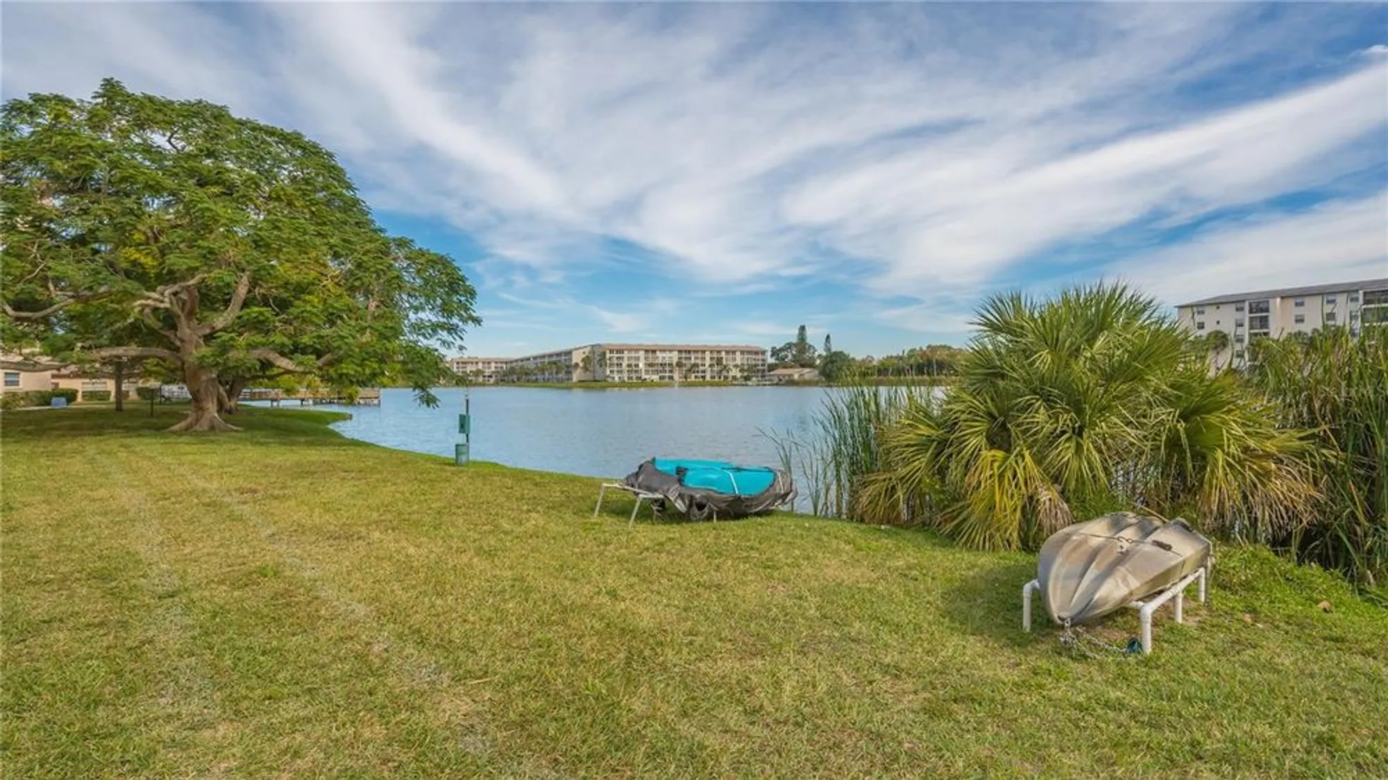 Property Slideshow image 34 of 37 | 3845 lake bayshore dr # f103, Bradenton, FL, 34205