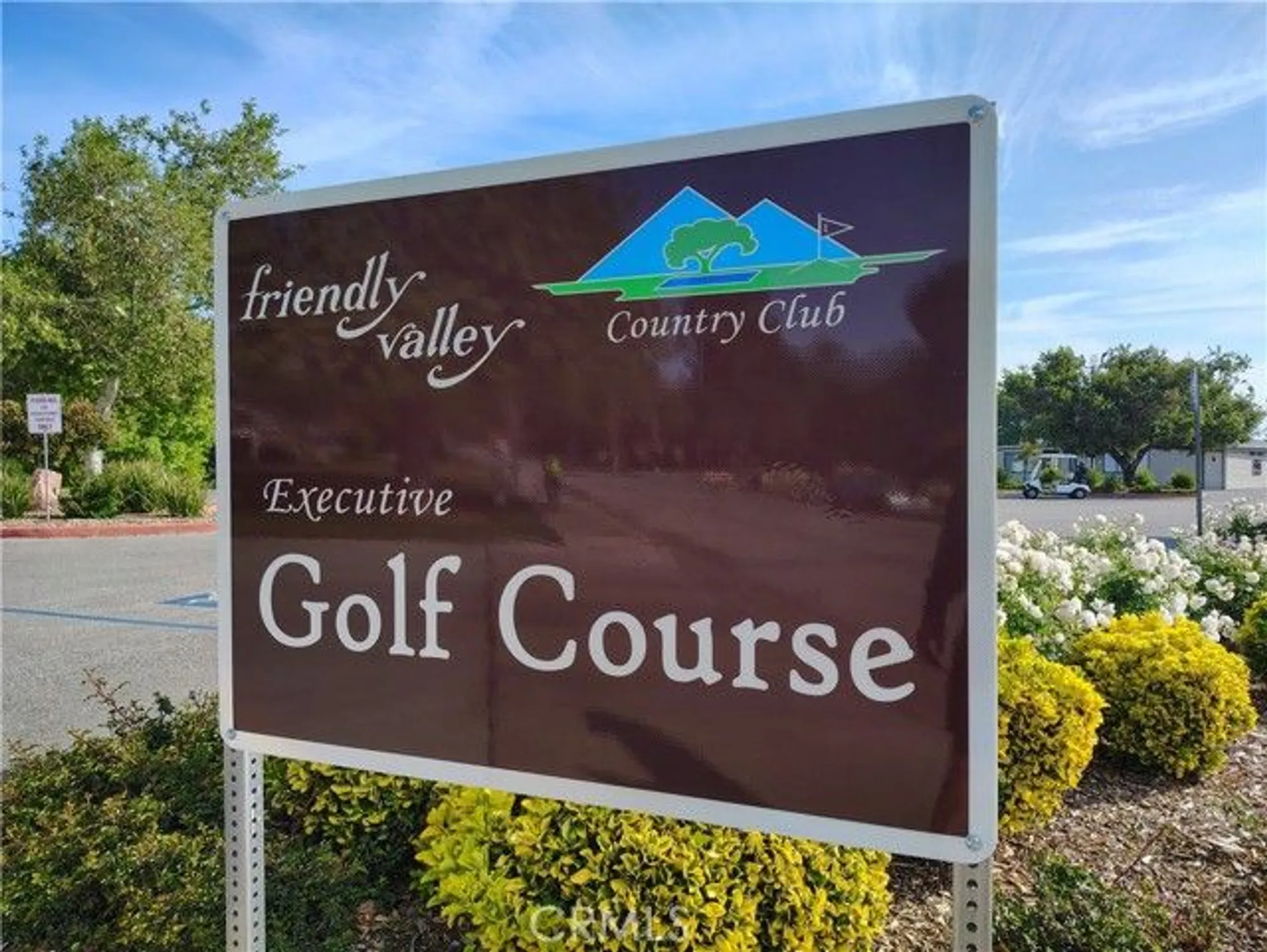 Property Slideshow image 30 of 35 | 26373 oak highland dr e, Newhall, CA, 91321