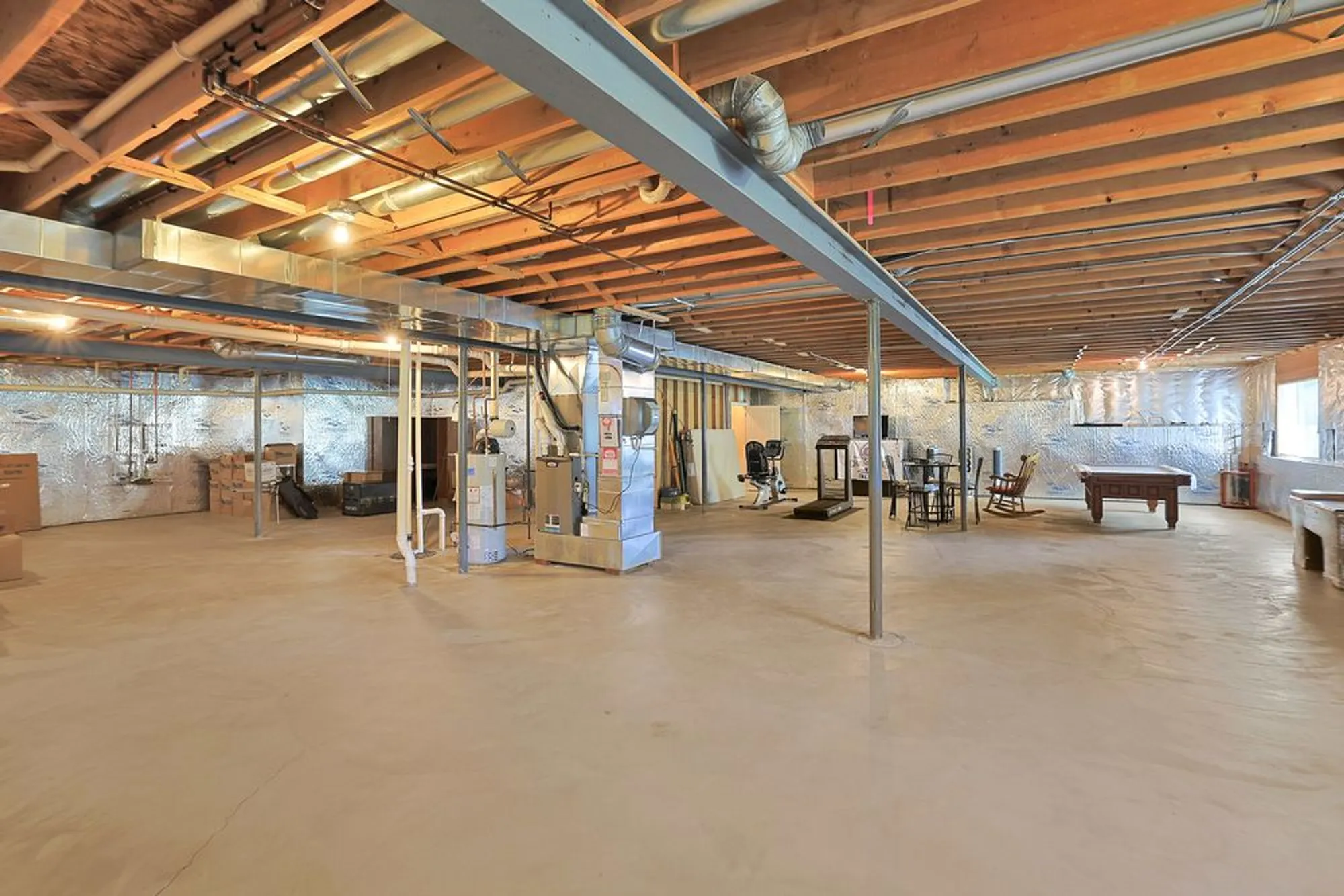 Property Slideshow image 20 of 34 | 12145 daphne dr, Huntley, IL, 60142