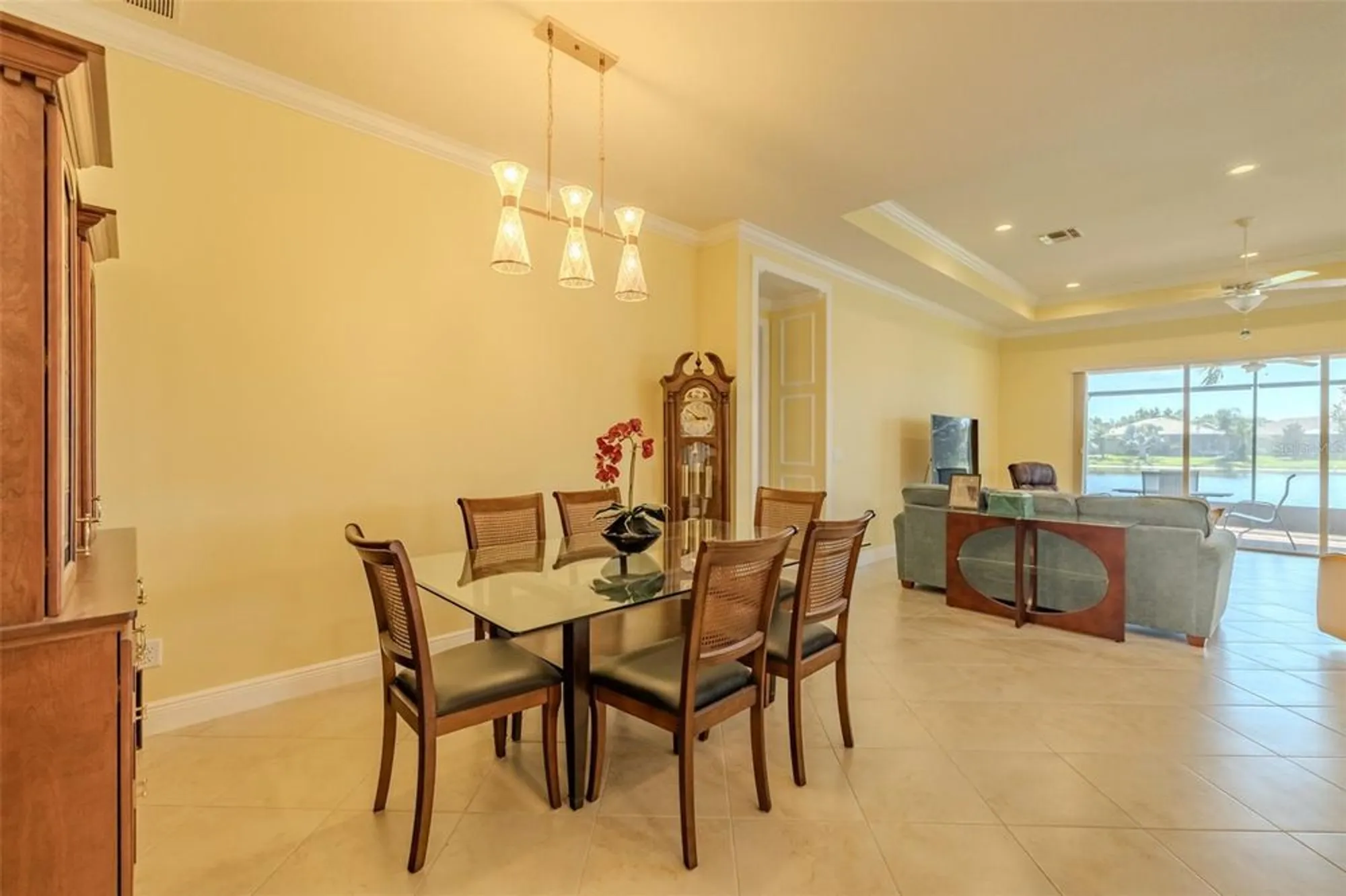 Property Slideshow image 16 of 92 | 4821 grand banks dr, Wimauma, FL, 33598