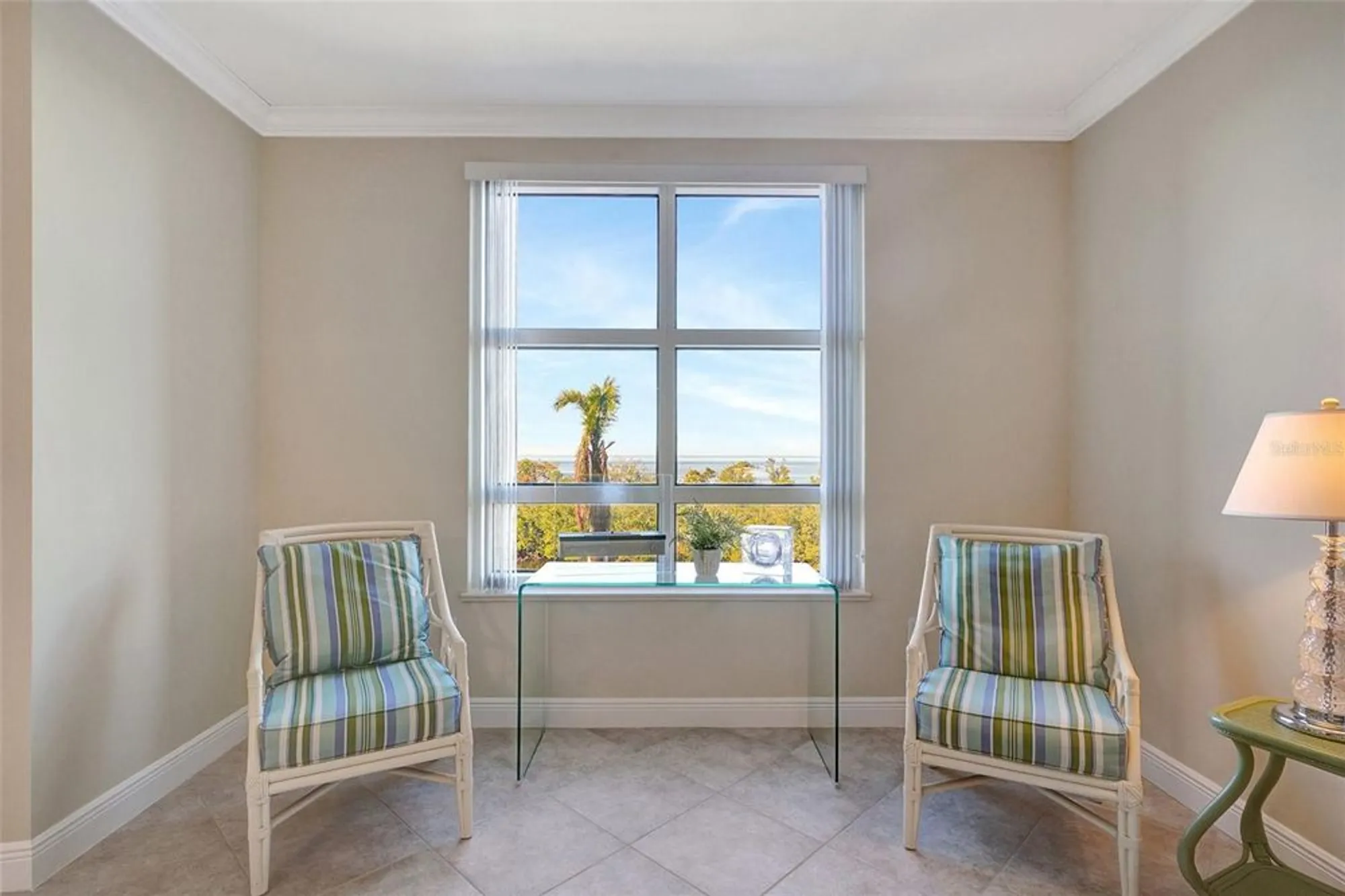 Property Slideshow image 36 of 71 | 3321 sunset key cir 204, Punta Gorda, FL, 33955
