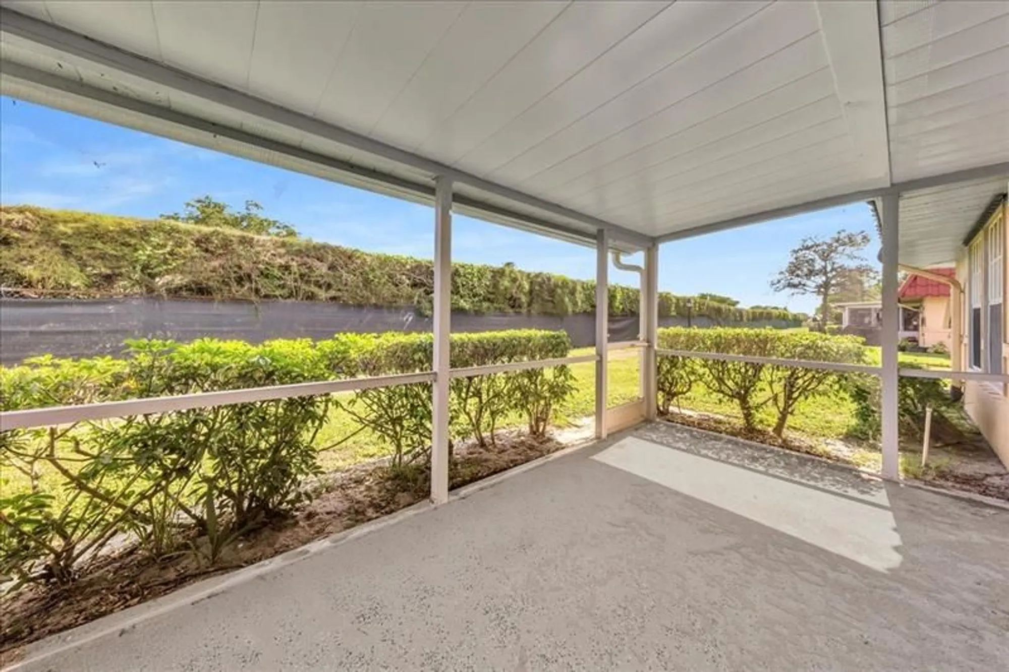 Property Slideshow image 34 of 38 | 123 amherst ln # 123, Lake Worth, FL, 33467