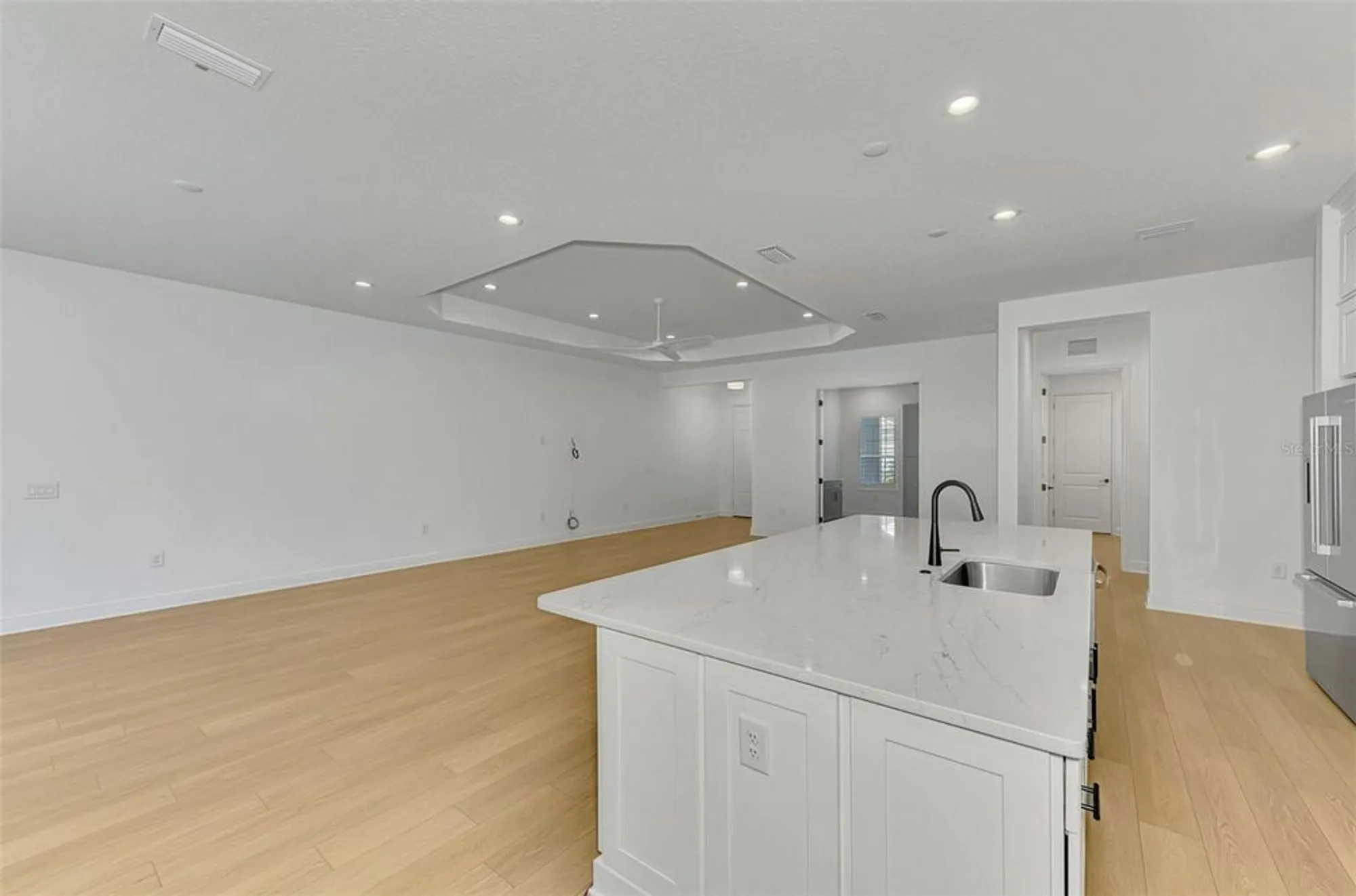 Property Slideshow image 27 of 92 | 21353 holmes cir, Venice, FL, 34293