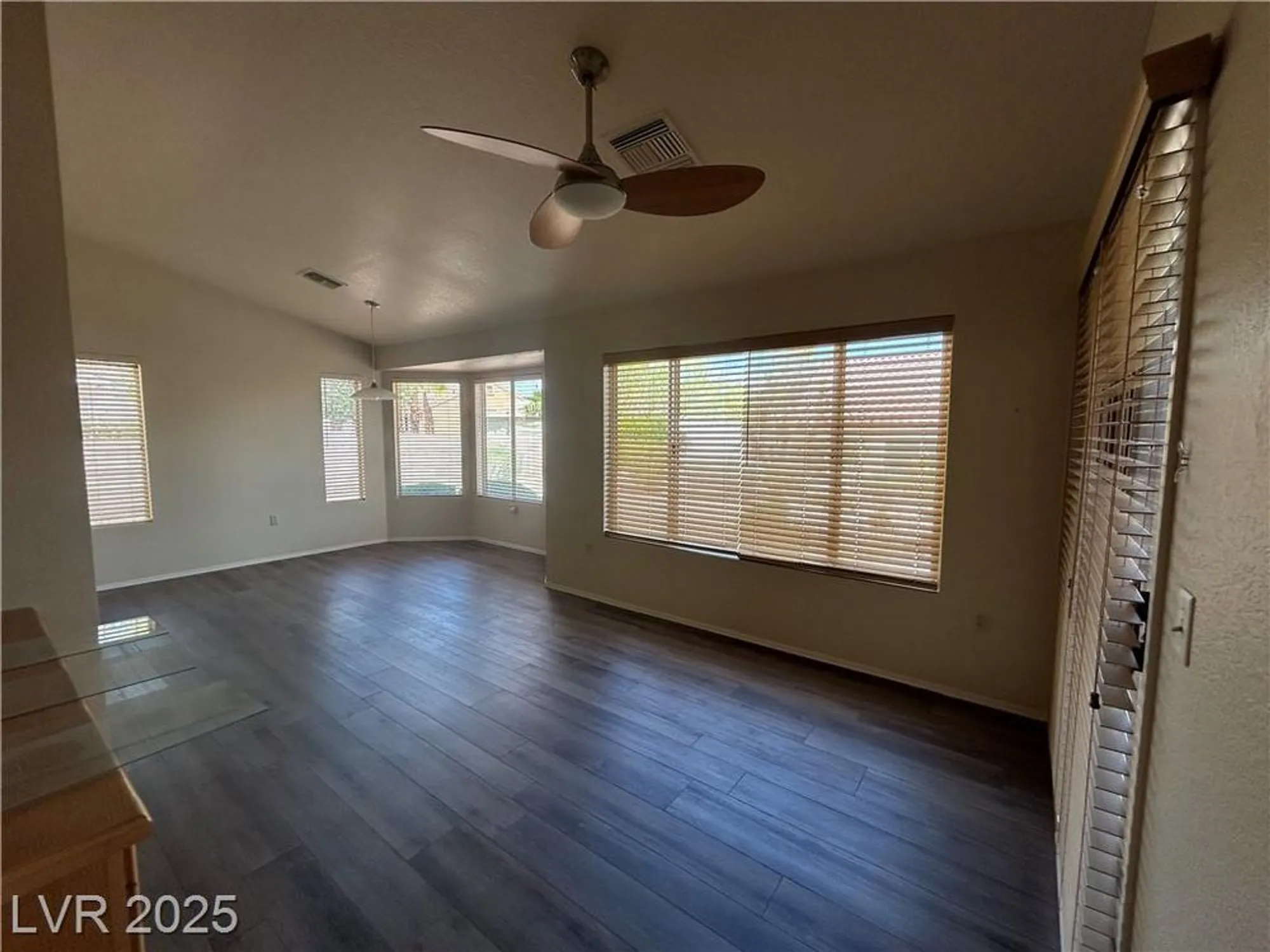 Property Slideshow image 15 of 22 | 9048 litchfield ave, Las Vegas, NV, 89134