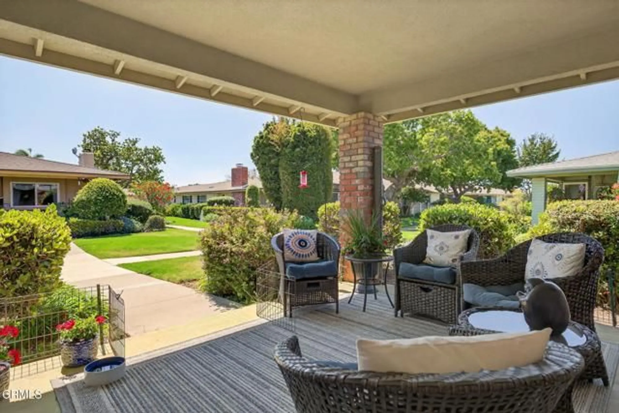 Property Slideshow image 8 of 63 | 271 e fiesta grn, Port Hueneme, CA, 93041
