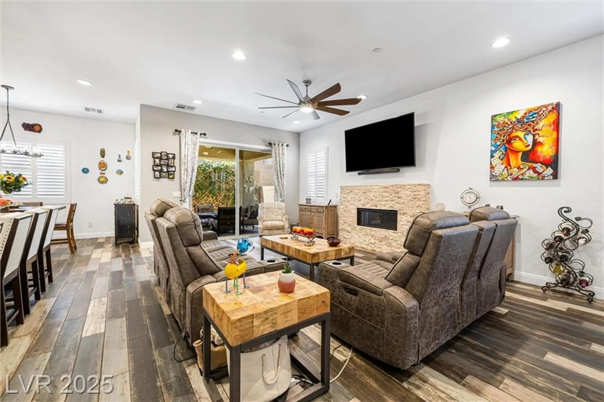 Property Slideshow image 13 of 50 | 417 honeybrush ave, Henderson, NV, 89011