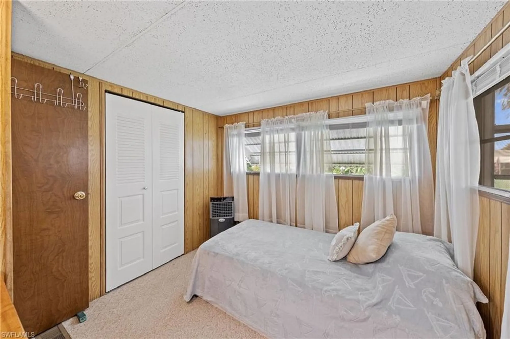 Property Slideshow image 20 of 40 | 16 san remo cir, Naples, FL, 34112