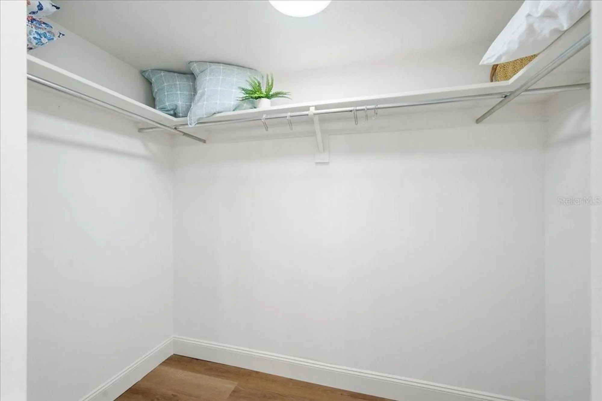 Property Slideshow image 28 of 62 | 7400 sun island dr 202, South Pasadena, FL, 33707