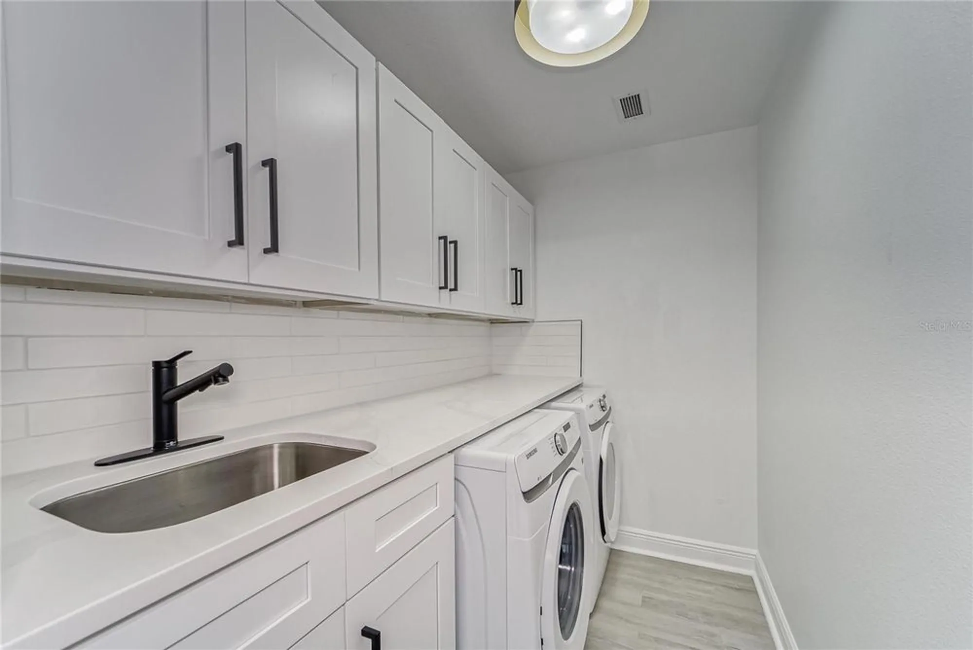 Property Slideshow image 38 of 81 | 5718 sea turtle pl, Apollo Beach, FL, 33572