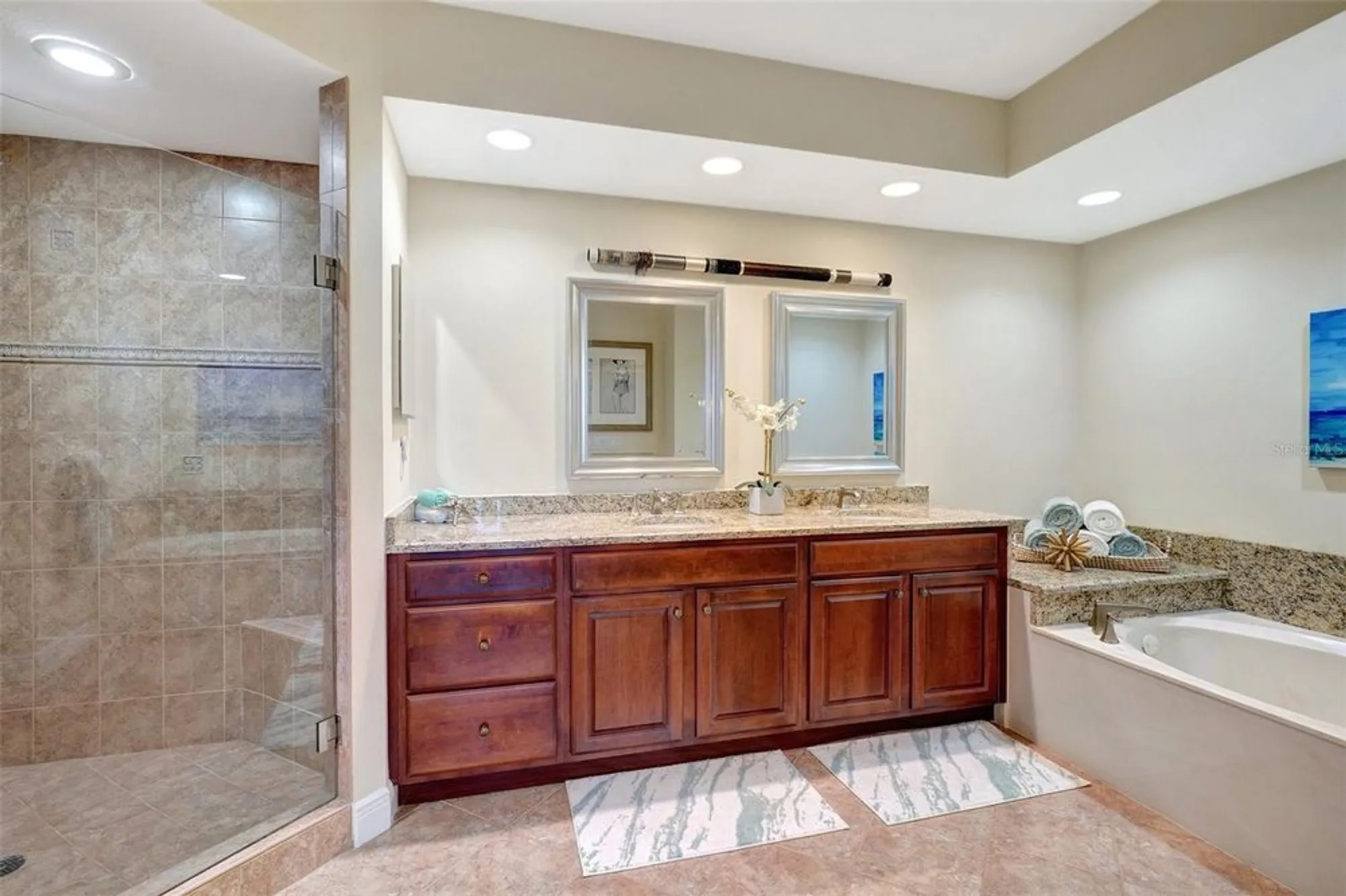 Property Slideshow image 21 of 71 | 3321 sunset key cir 204, Punta Gorda, FL, 33955