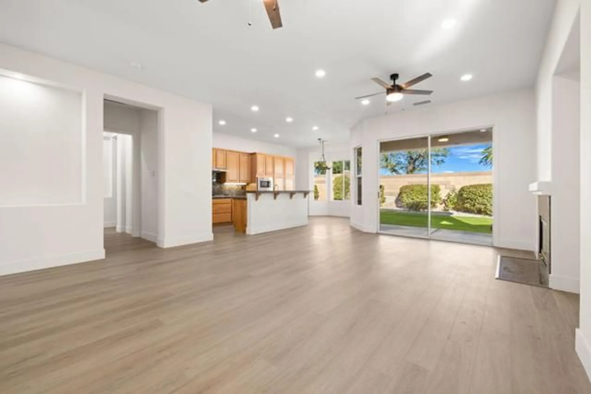 Property Slideshow image 7 of 50 | 80578 hoylake dr, Indio, CA, 92201