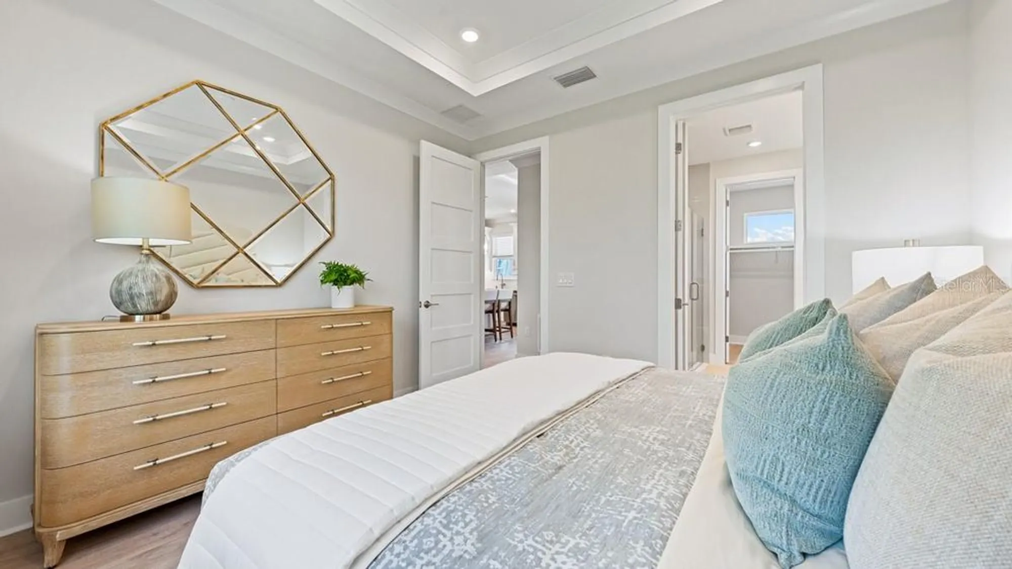 Property Slideshow image 24 of 62 | 4070 santa caterina blvd # 101, Bradenton, FL, 34211