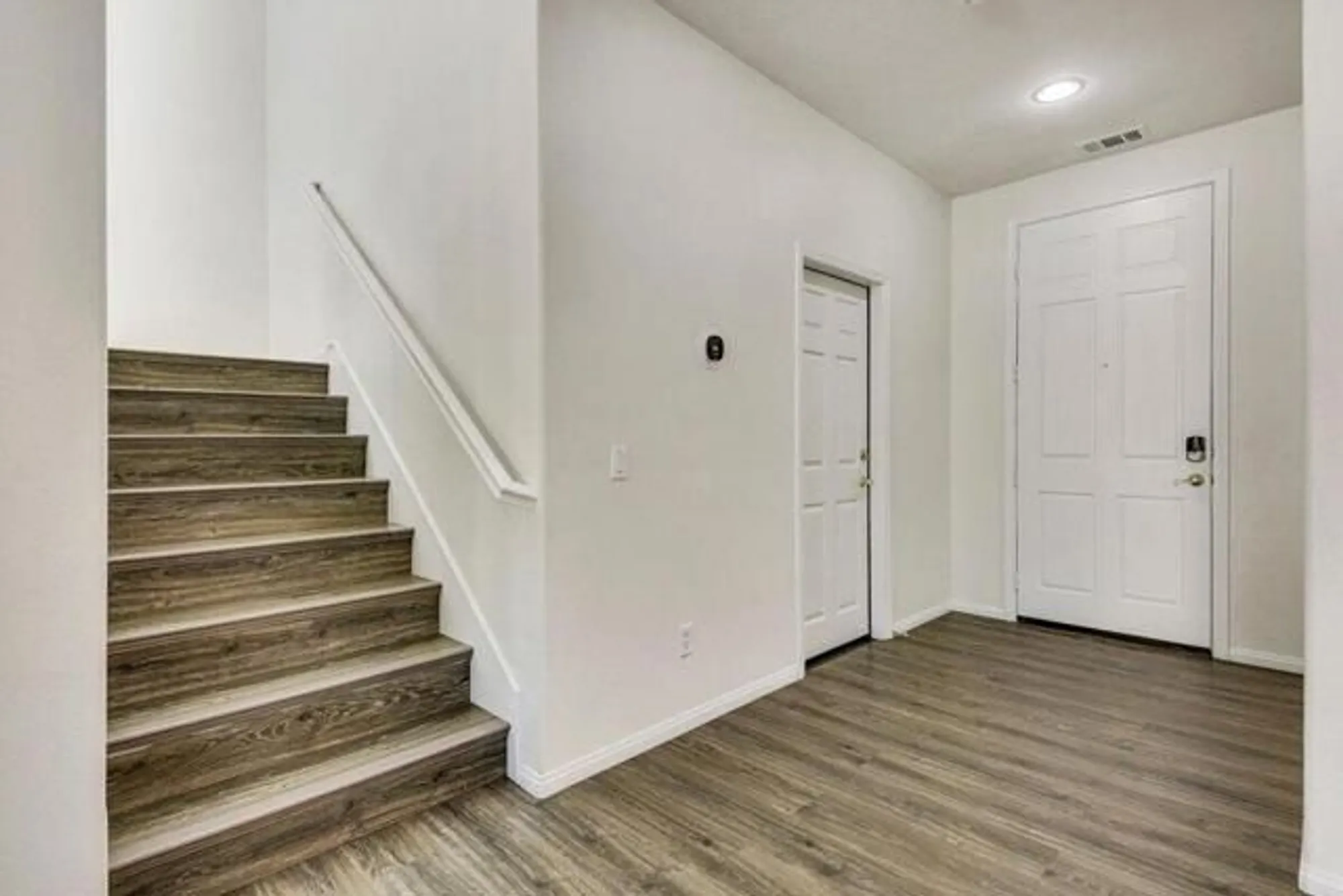 Property Slideshow image 13 of 66 | 84400 onda dr, Indio, CA, 92203