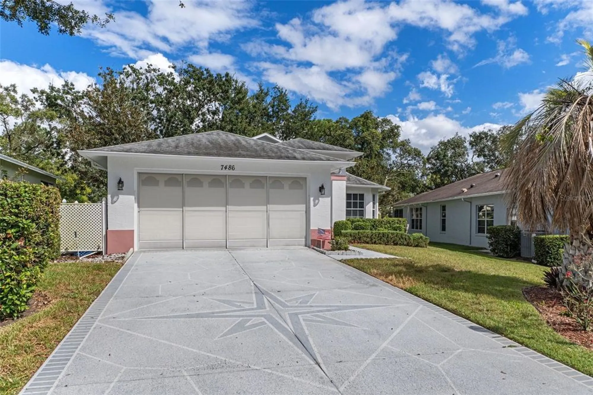 Property Slideshow image 6 of 83 | 7486 bridgewater ln, Spring Hill, FL, 34606