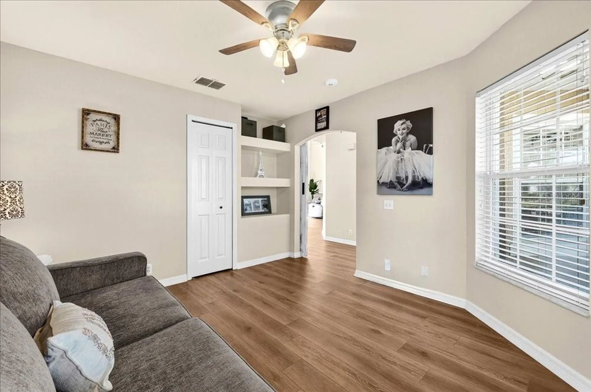 Property Slideshow image 14 of 50 | 4048 windchime ln, Lakeland, FL, 33811