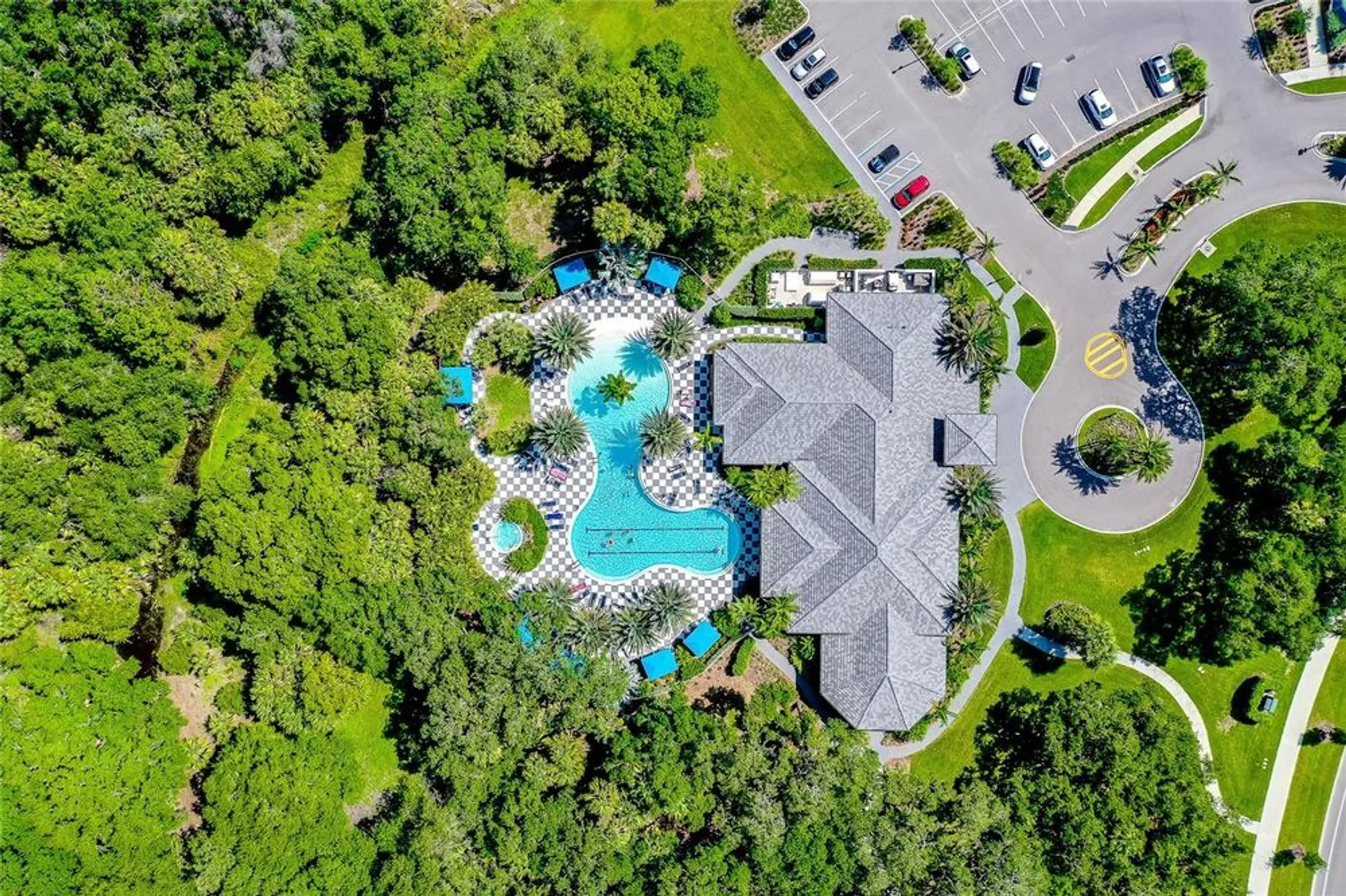 Property Slideshow image 55 of 59 | 21629 avon park ct, Venice, FL, 34293