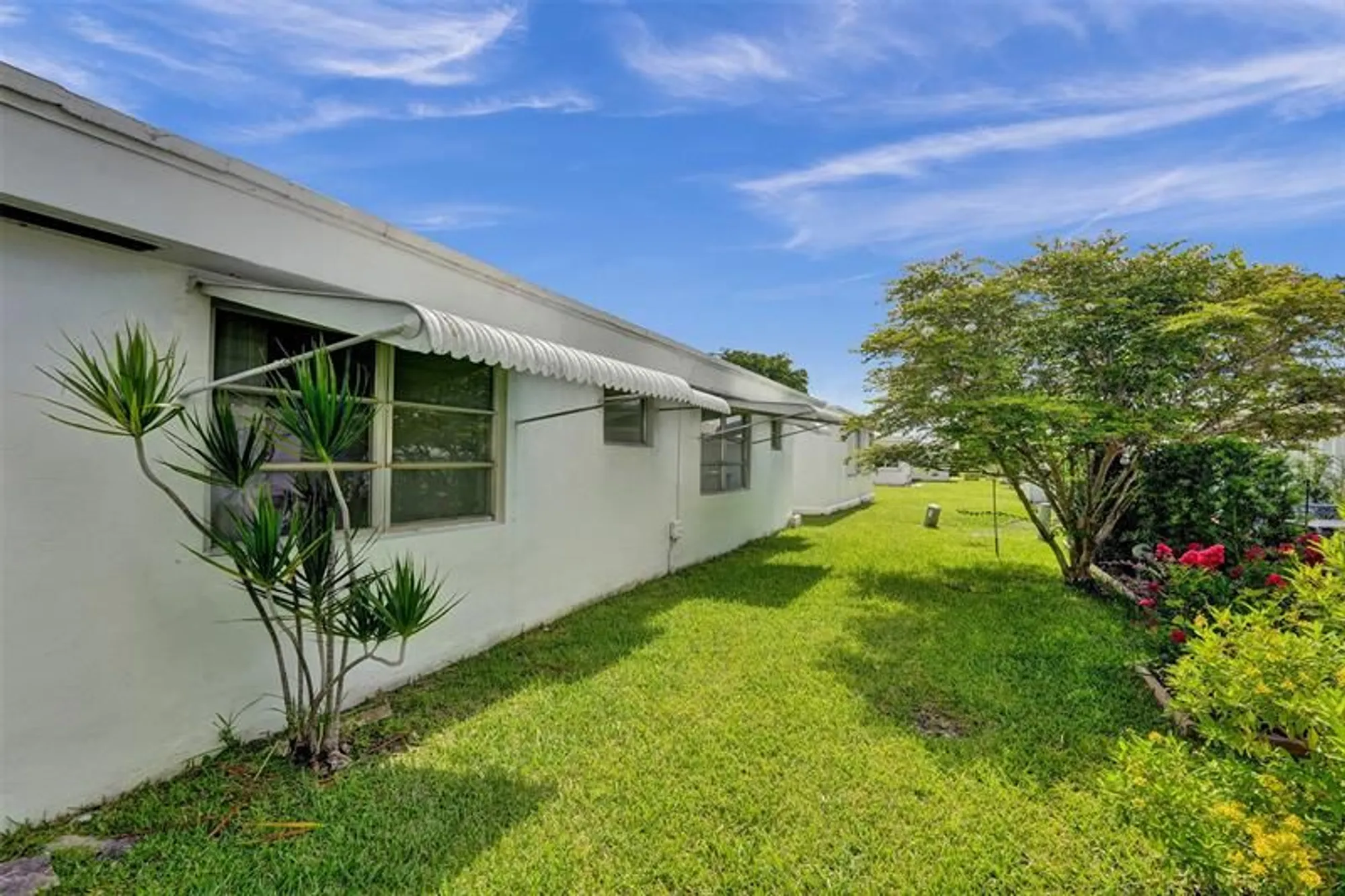 Property Slideshow image 15 of 17 | 340 nw 25th ct, Pompano Beach, FL, 33064