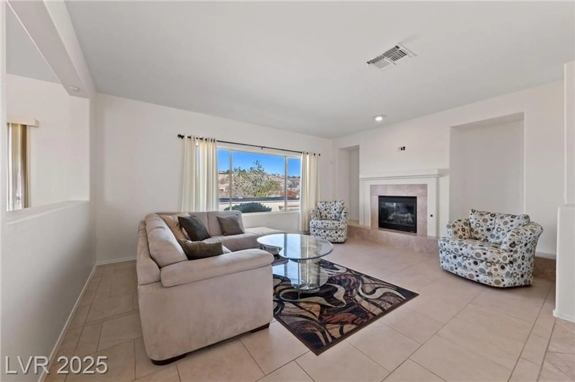 Property Slideshow image 7 of 35 | 2920 foxtail creek ave, Henderson, NV, 89052