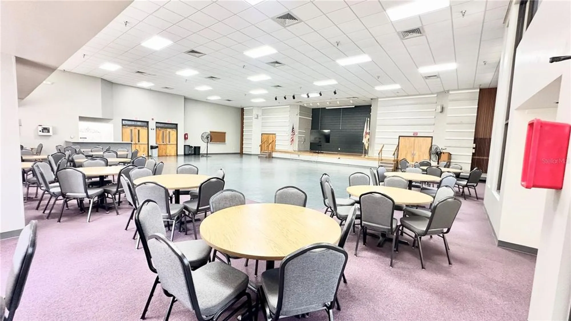 Property Slideshow image 79 of 85 | 918 dundee cir, Leesburg, FL, 34788