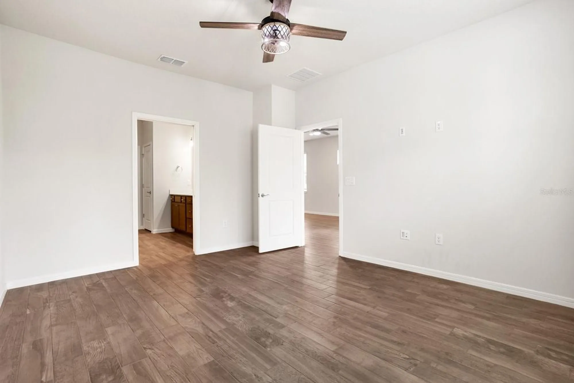 Property Slideshow image 36 of 40 | 2458 cliff way, Saint Cloud, FL, 34771