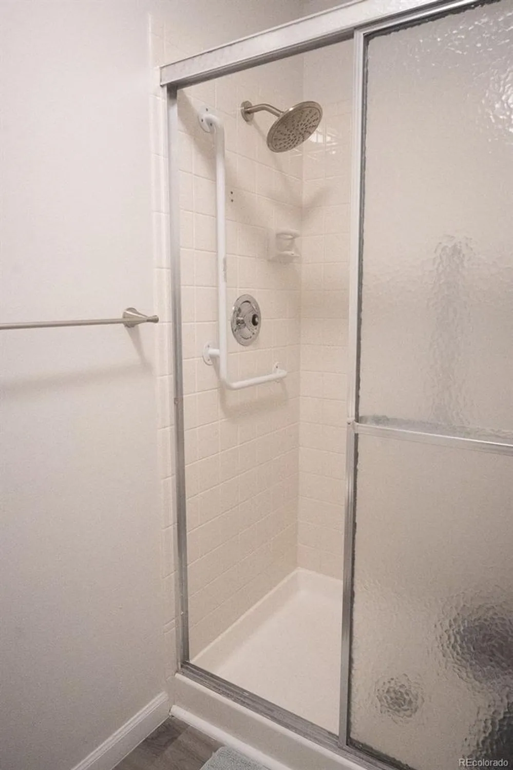Property Slideshow image 16 of 31 | 14091 e marina dr apt 612, Aurora, CO, 80014