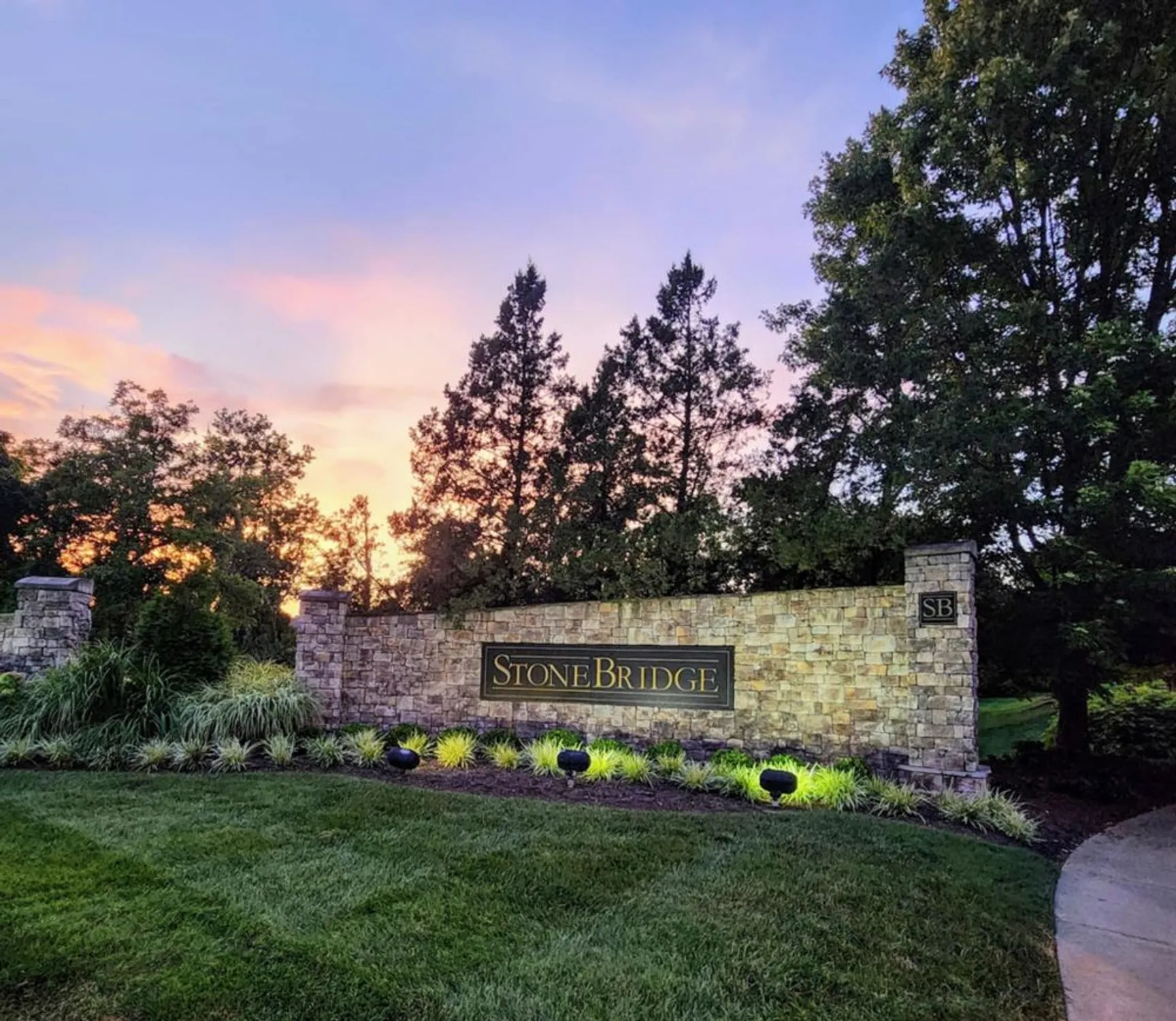 Property Slideshow image 6 of 13 | 403 stonegate dr, Lebanon, TN, 37090