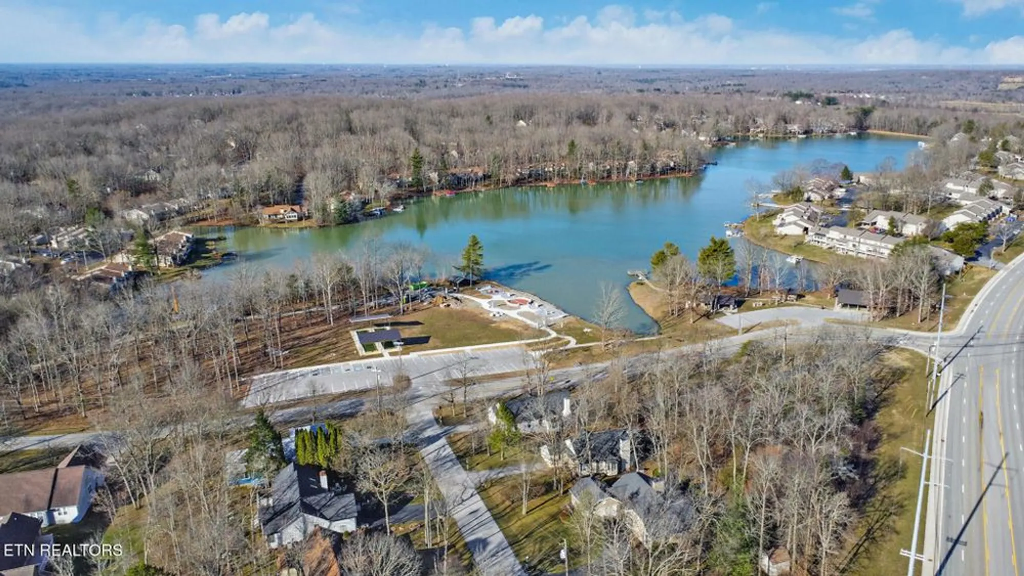 Property Slideshow image 38 of 48 | 112 gilford ter, Crossville, TN, 38558