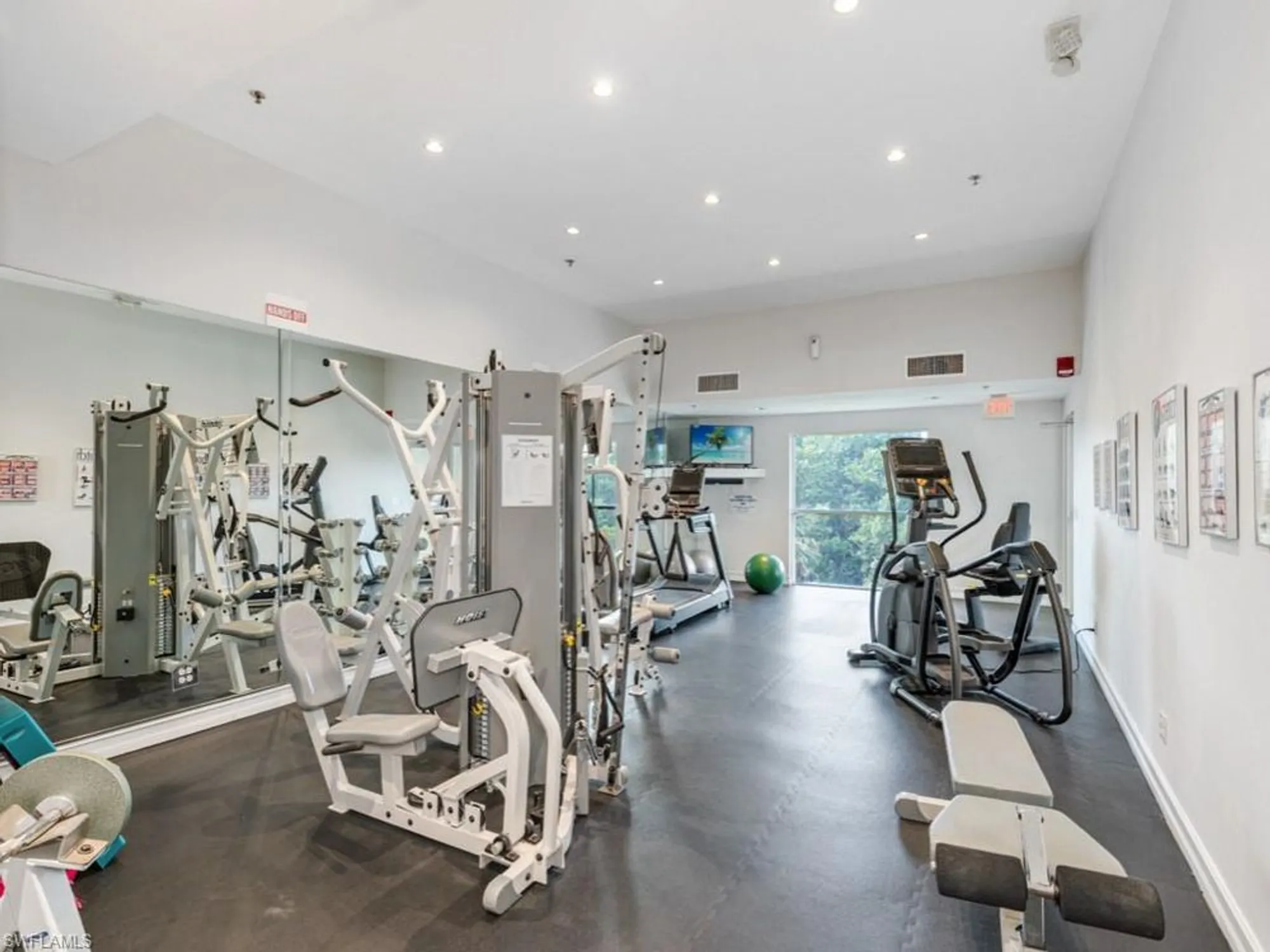 Property Slideshow image 40 of 46 | 4811 island pond ct 705, Bonita Springs, FL, 34134