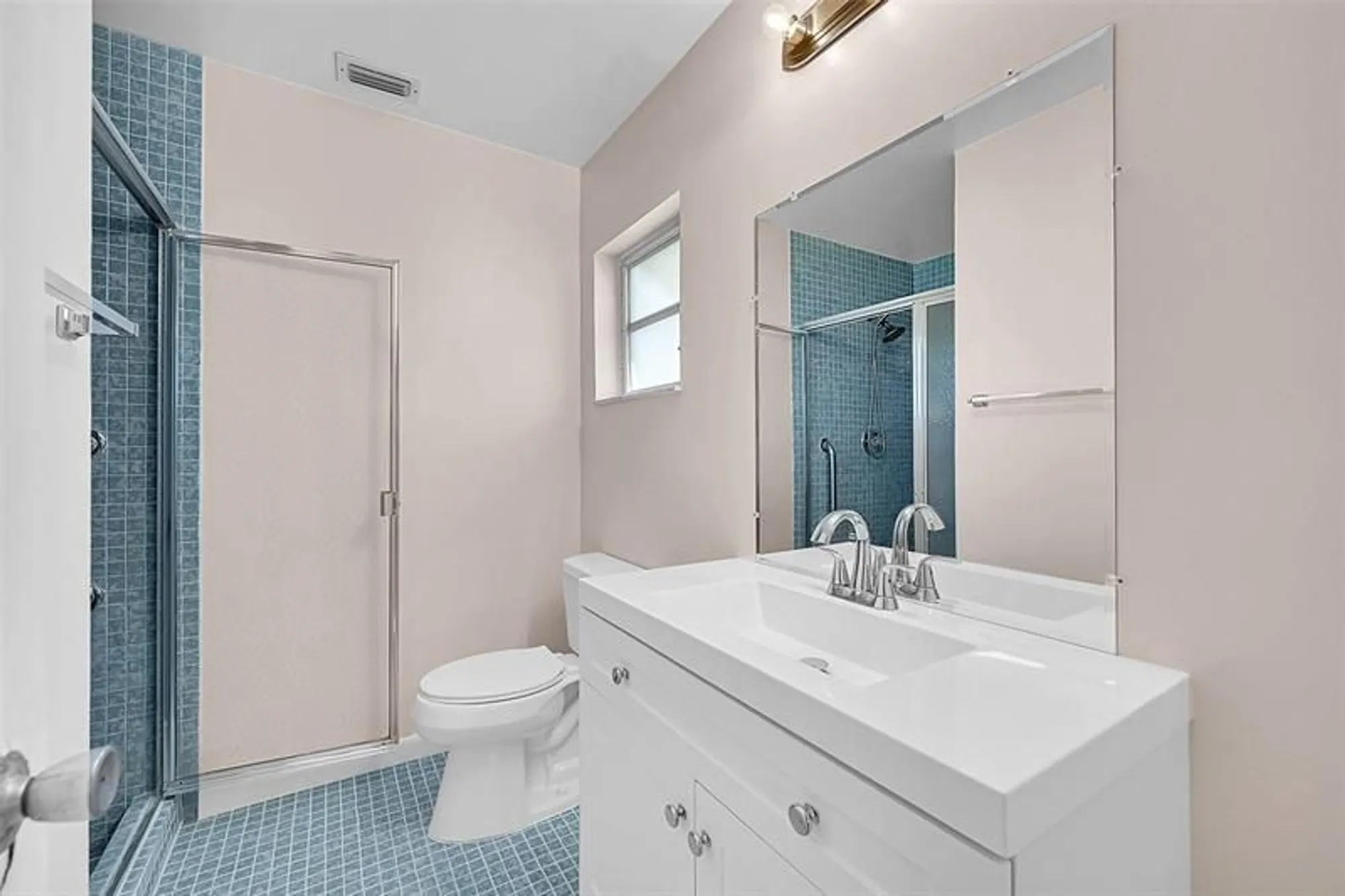 Property Slideshow image 20 of 35 | 1515 sw 21st st, Boynton Beach, FL, 33426