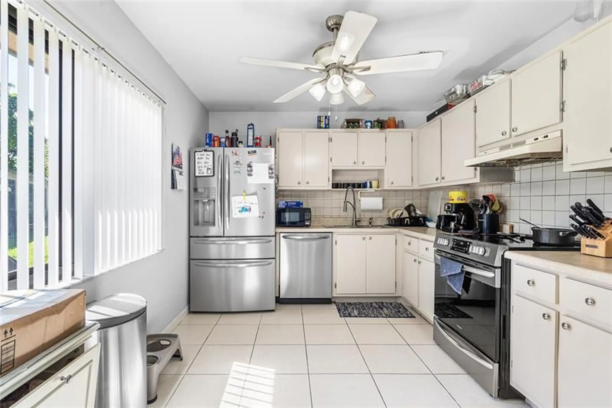 Property Slideshow image 10 of 30 | 1640 palmland dr # 1640, Boynton Beach, FL, 33436