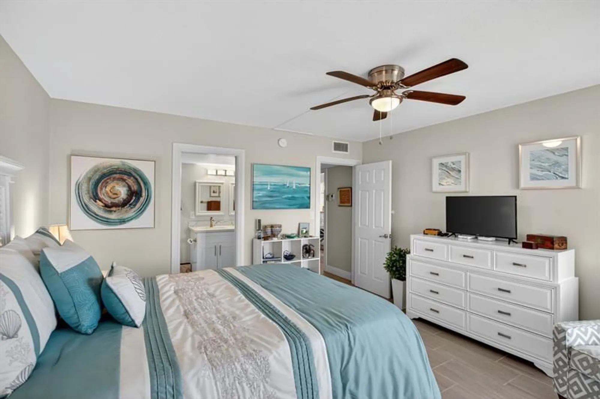 Property Slideshow image 26 of 73 | 3302 aruba way h1, Coconut Creek, FL, 33066
