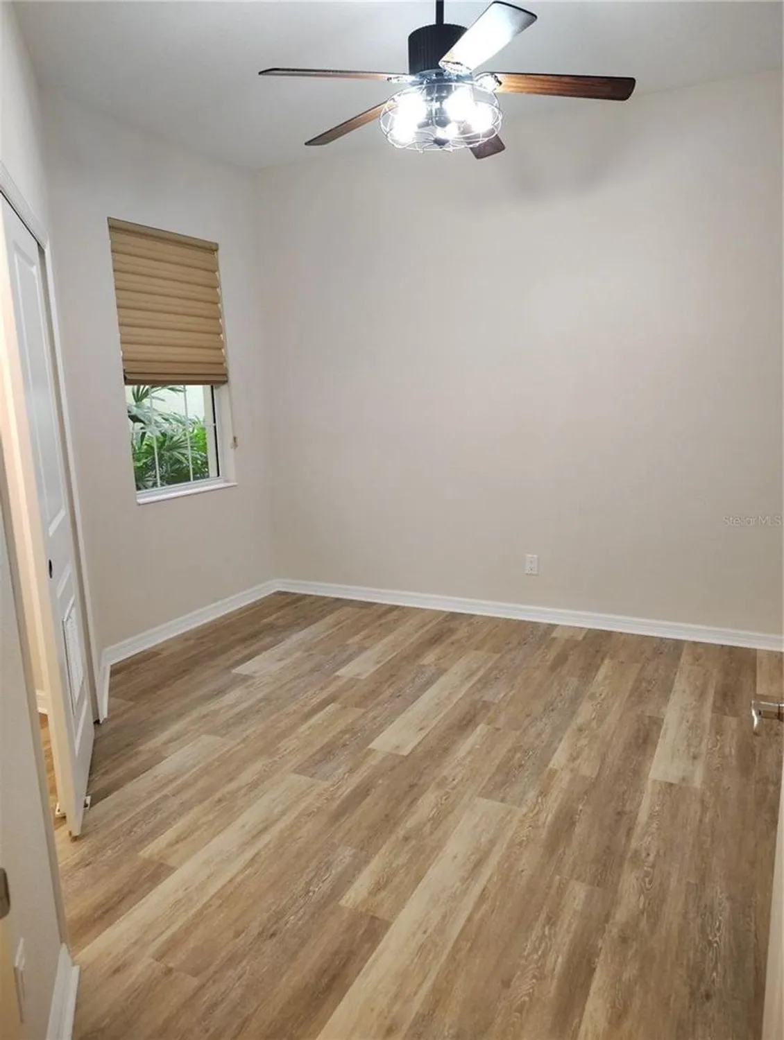 Property Slideshow image 37 of 84 | 1264 riverscape st b, Bradenton, FL, 34208