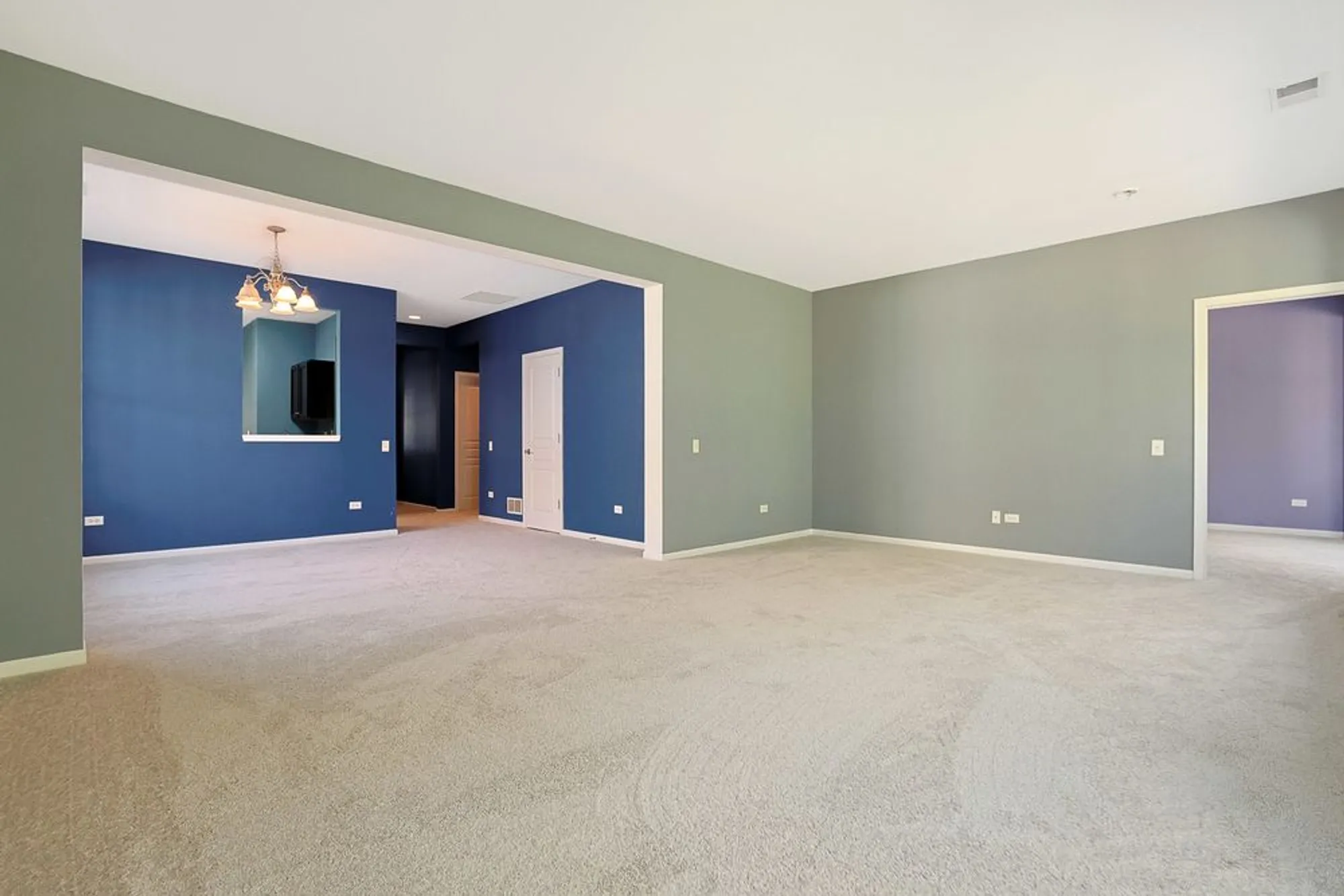 Property Slideshow image 14 of 33 | 12669 meritage ct, Huntley, IL, 60142