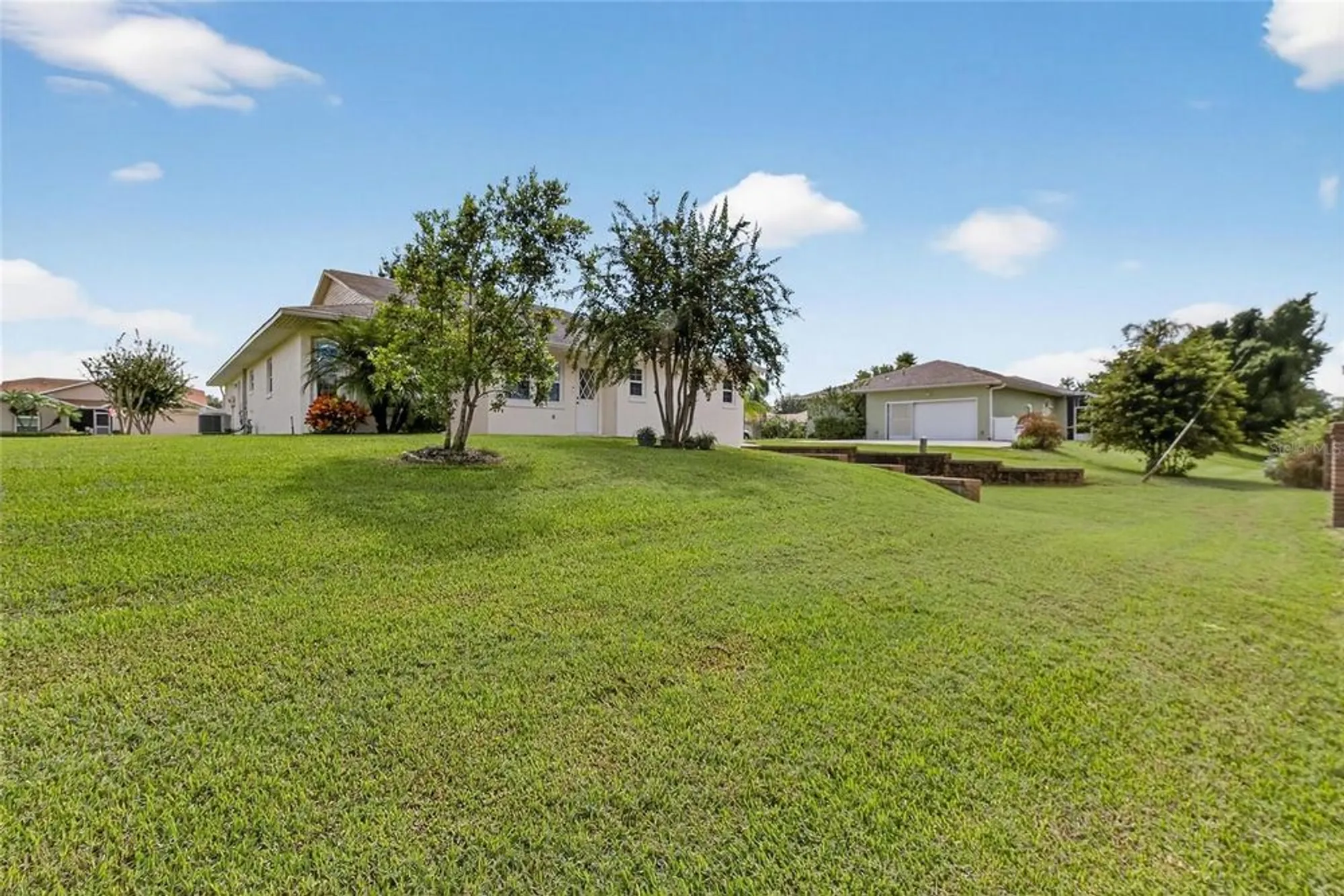 Property Slideshow image 45 of 71 | 6320 silver lakes dr, Lakeland, FL, 33810