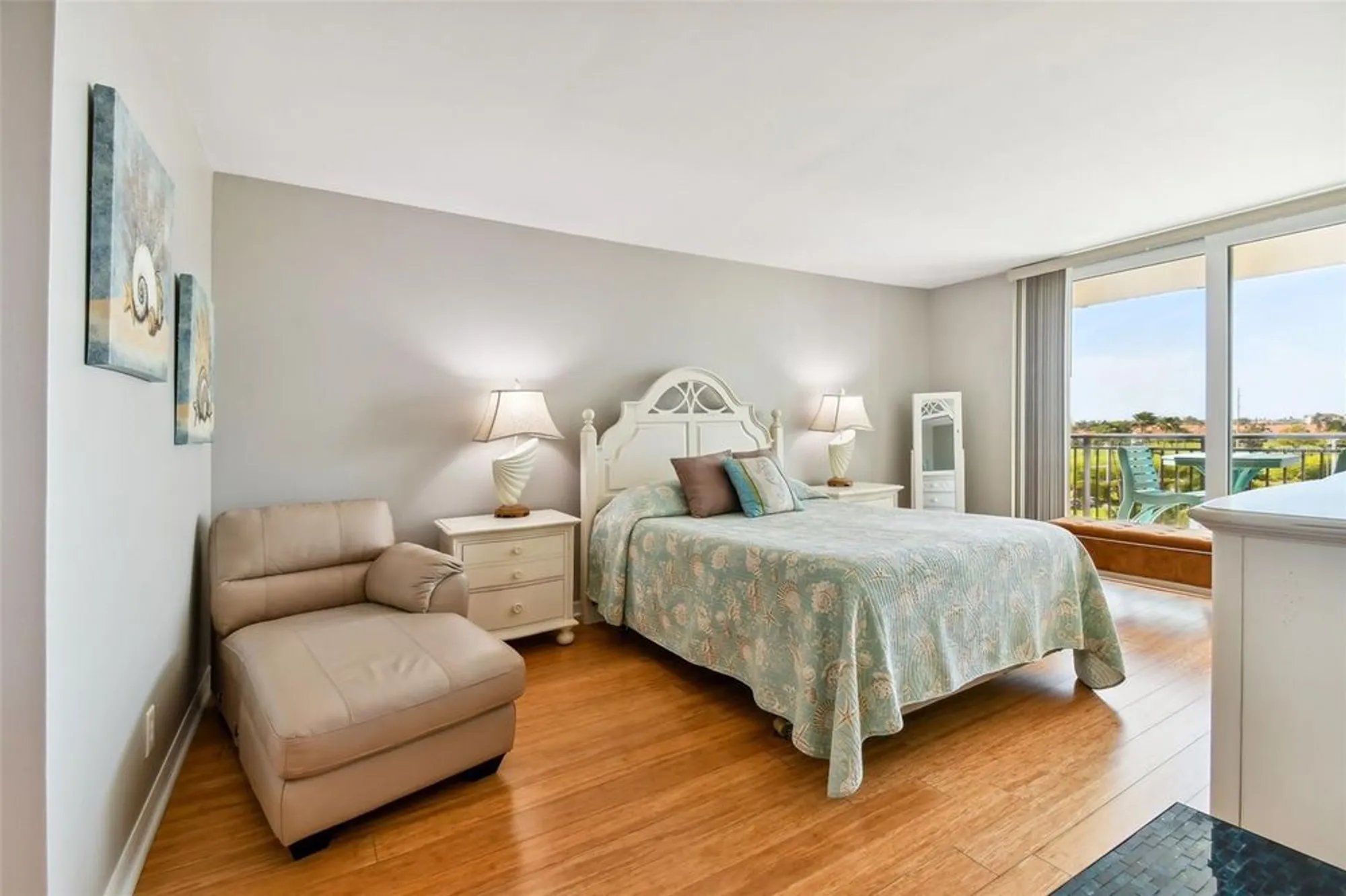 Property Slideshow image 34 of 70 | 6372 palma del mar blvd s apt 605, St Petersburg, FL, 33715