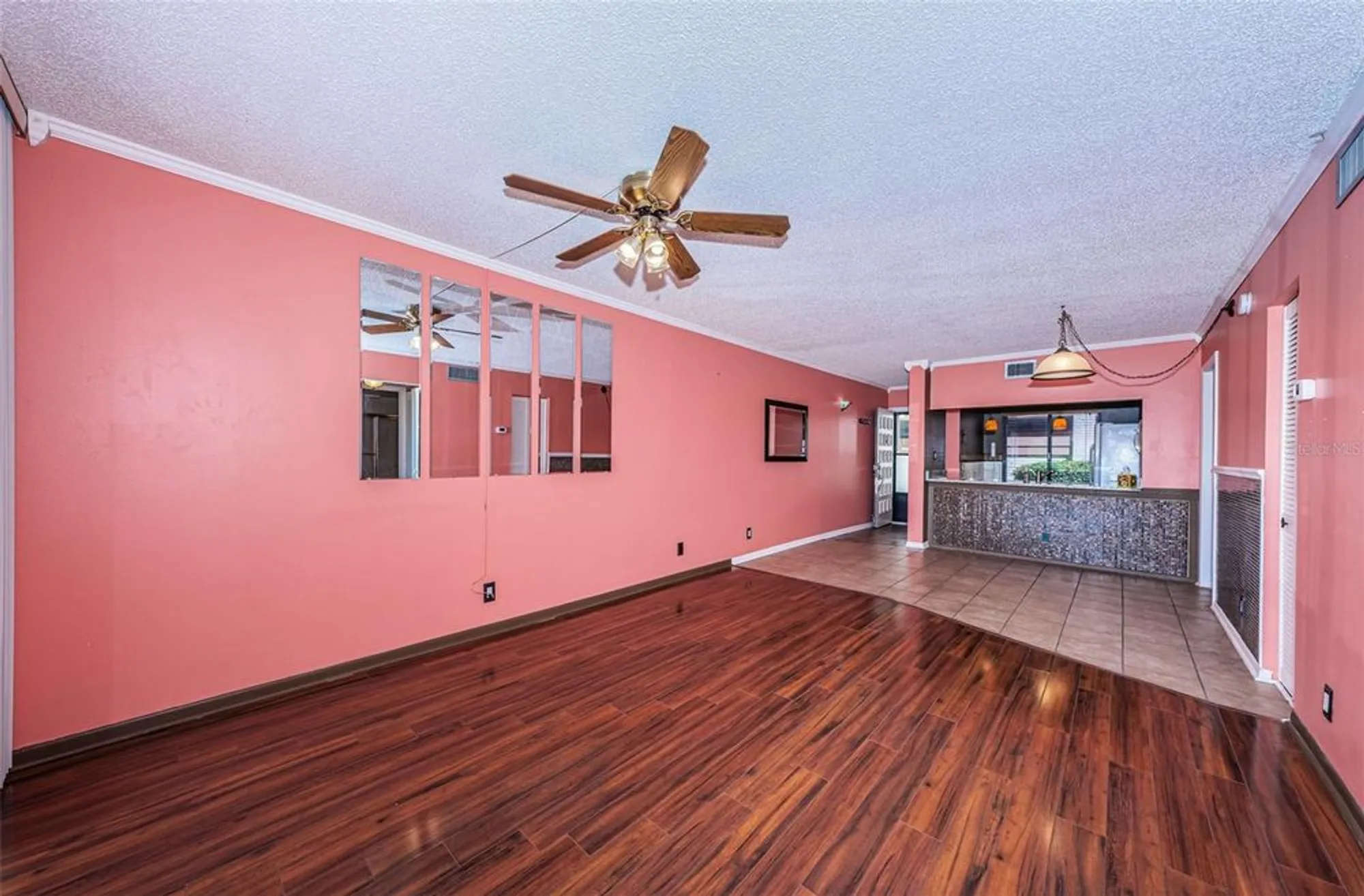 Property Slideshow image 13 of 64 | 6269 palma del mar blvd s apt 105, St Petersburg, FL, 33715