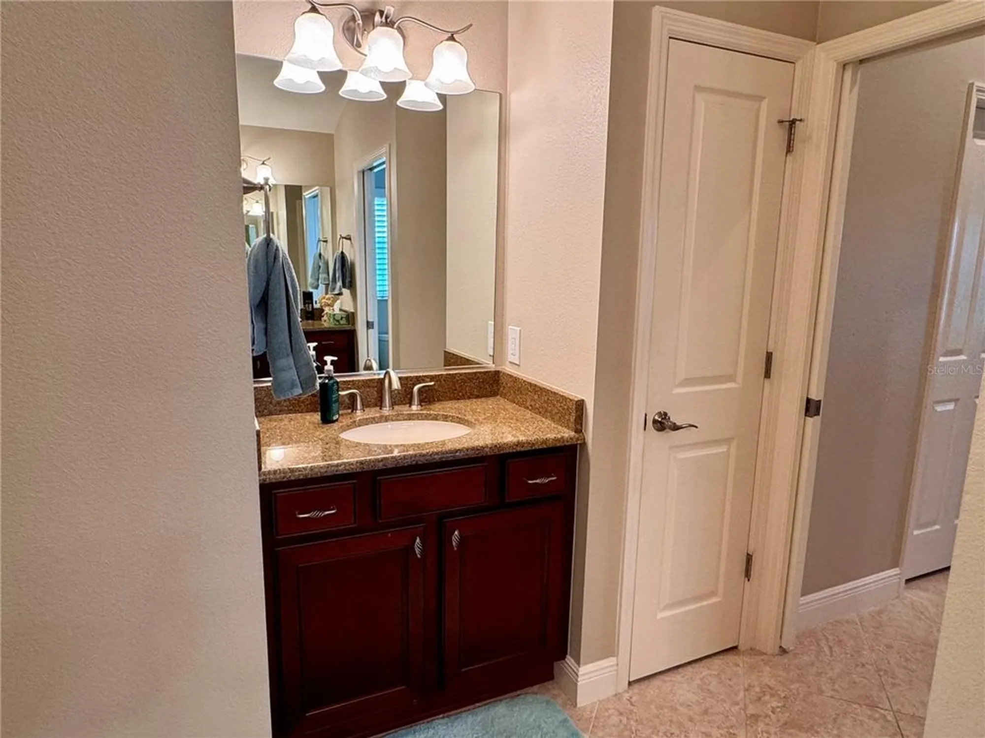 Property Slideshow image 17 of 37 | 2005 markridge loop, The Villages, FL, 32162