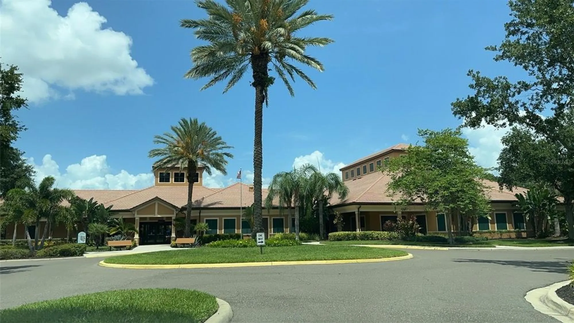 Property Slideshow image 22 of 22 | 116 silver falls dr, Apollo Beach, FL, 33572