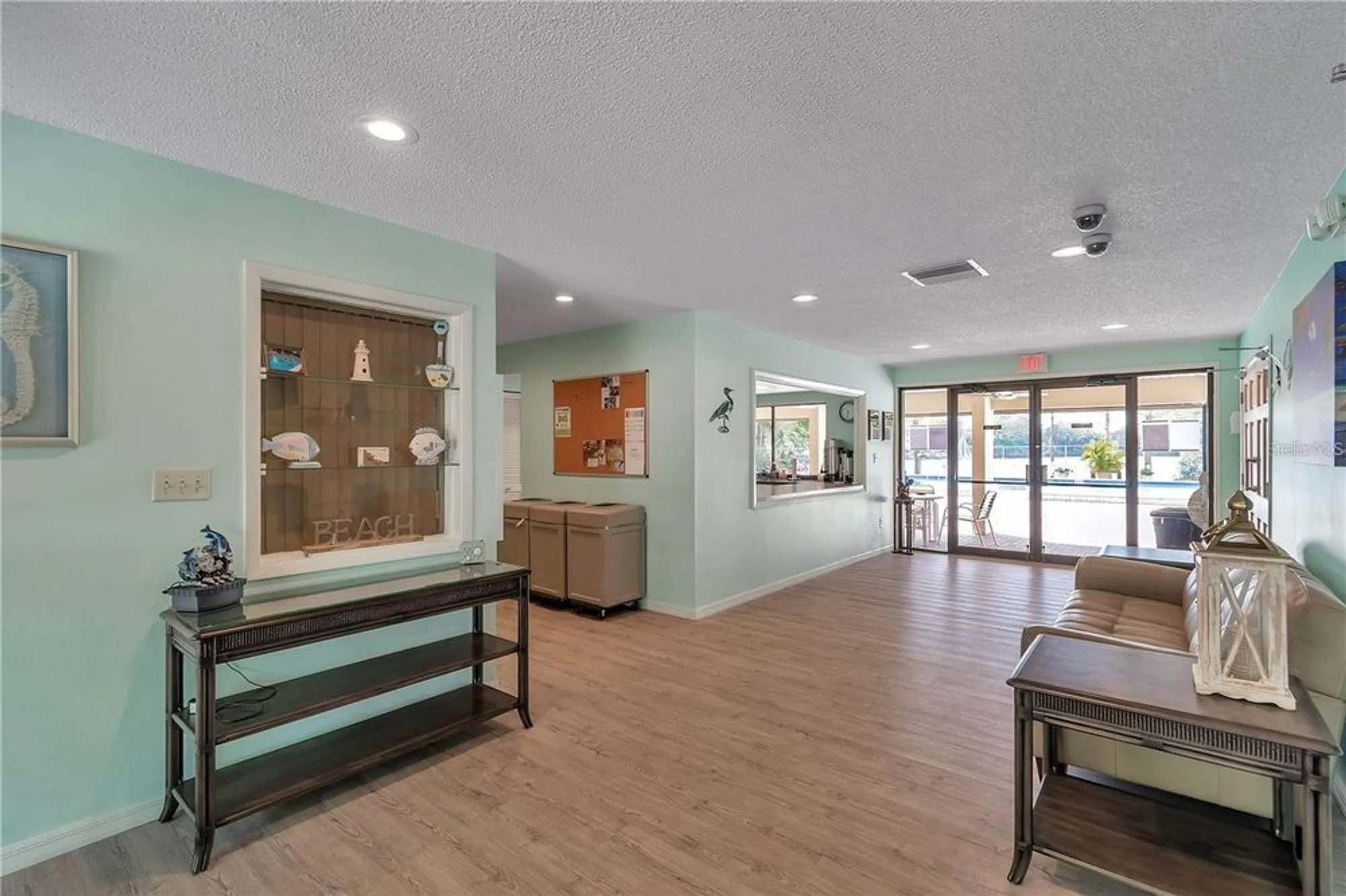 Property Slideshow image 19 of 23 | 2555 royal pines cir # 15a, Clearwater, FL, 33763