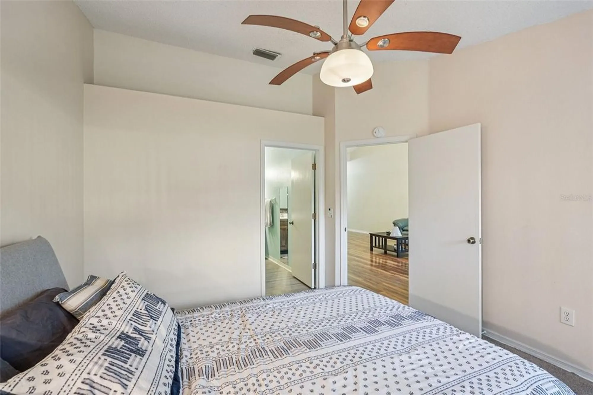 Property Slideshow image 15 of 55 | 2411 nantucket harbor loop, Sun City Center, FL, 33573