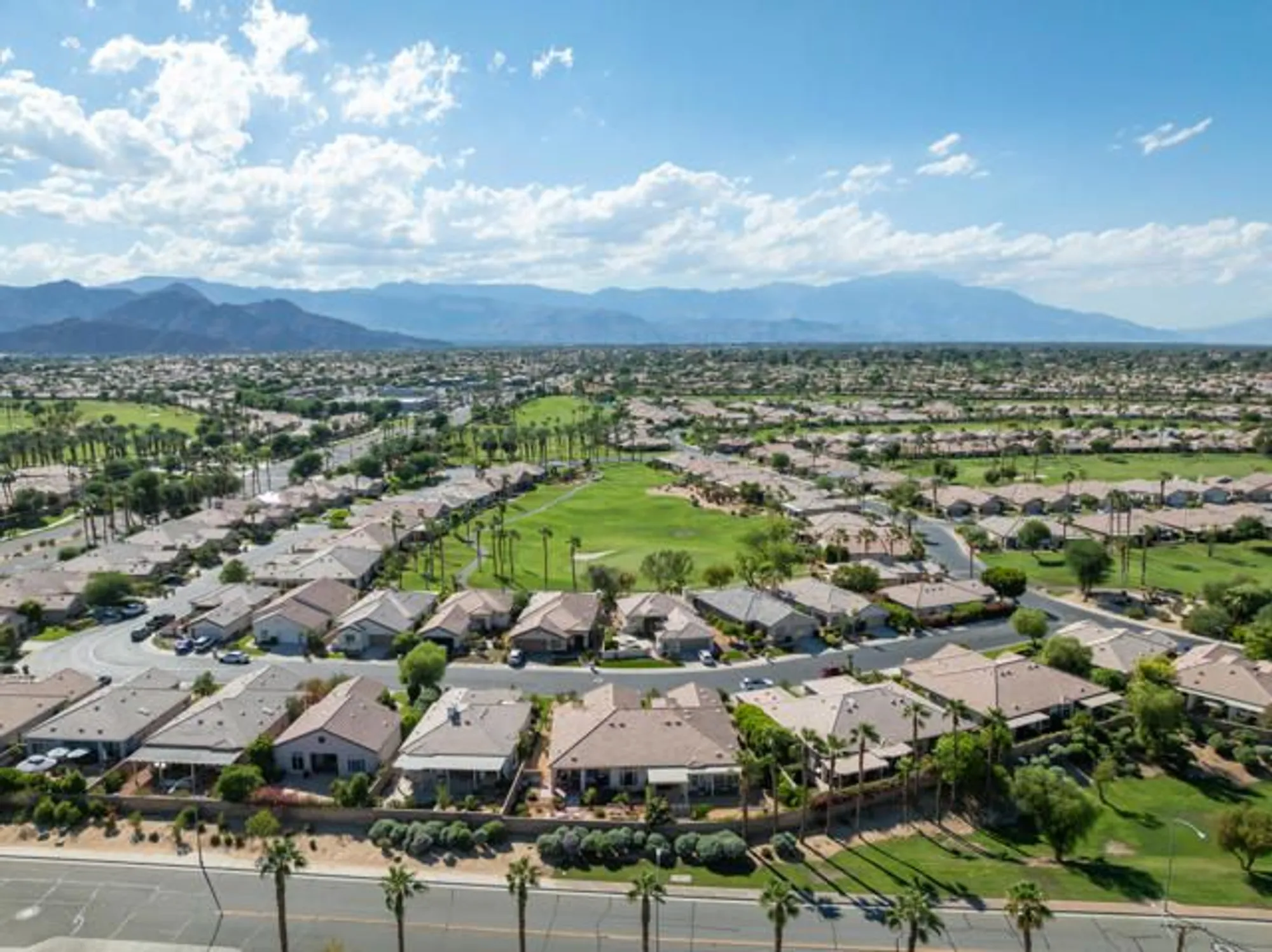 Property Slideshow image 48 of 65 | 43986 medinah dr, Indio, CA, 92201