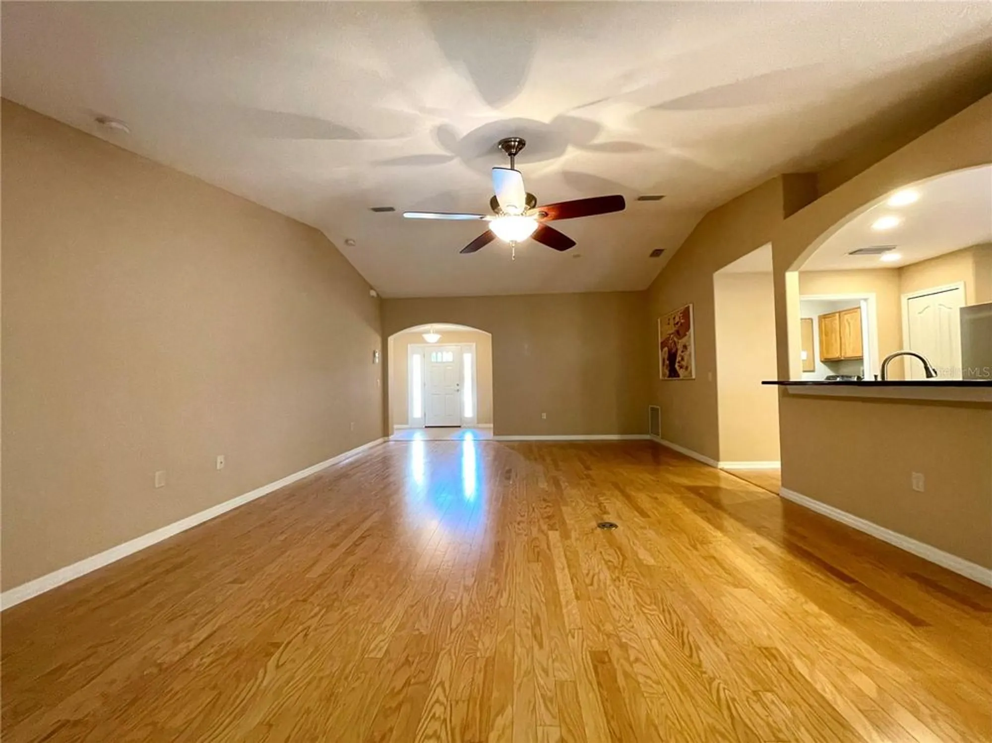 Property Slideshow image 8 of 61 | 16405 sw 14th avenue rd, Ocala, FL, 34473