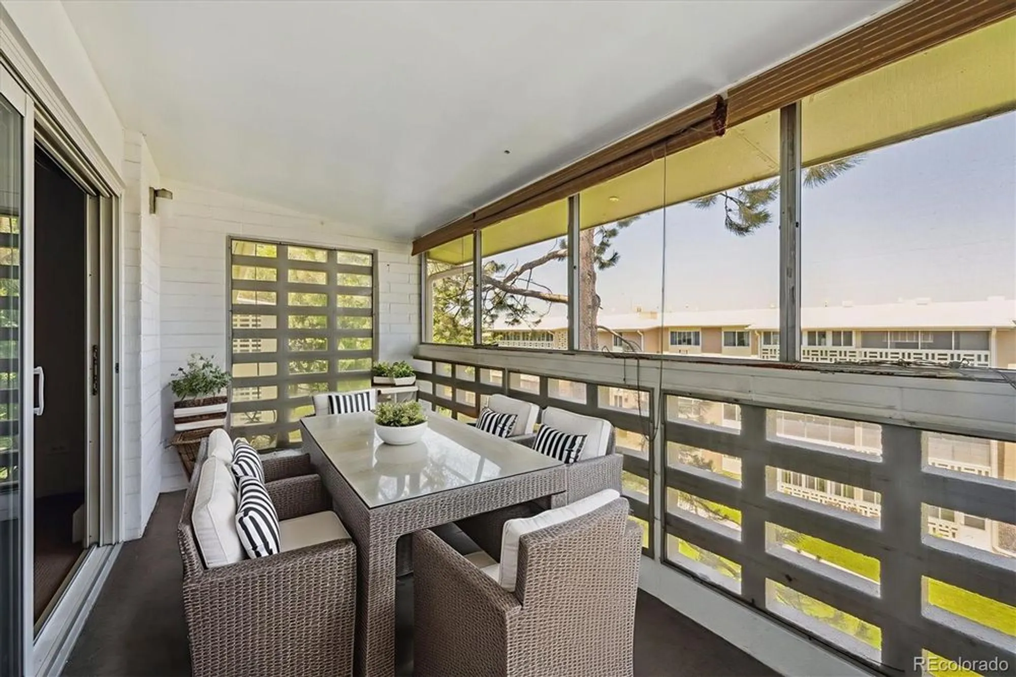 Property Slideshow image 7 of 31 | 725 s alton way unit 7d, Denver, CO, 80247