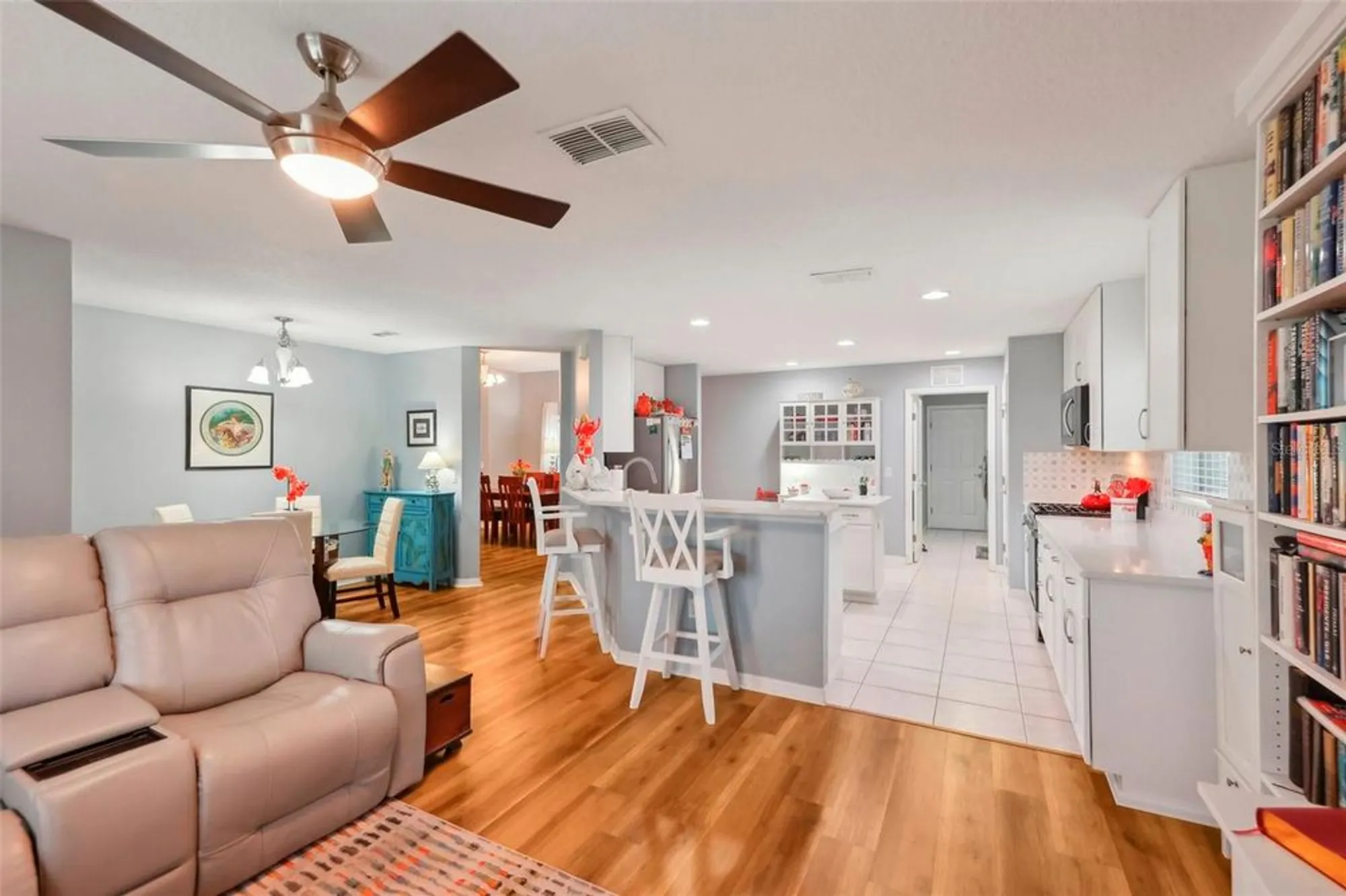 Property Slideshow image 14 of 35 | 26821 augusta springs cir, Leesburg, FL, 34748