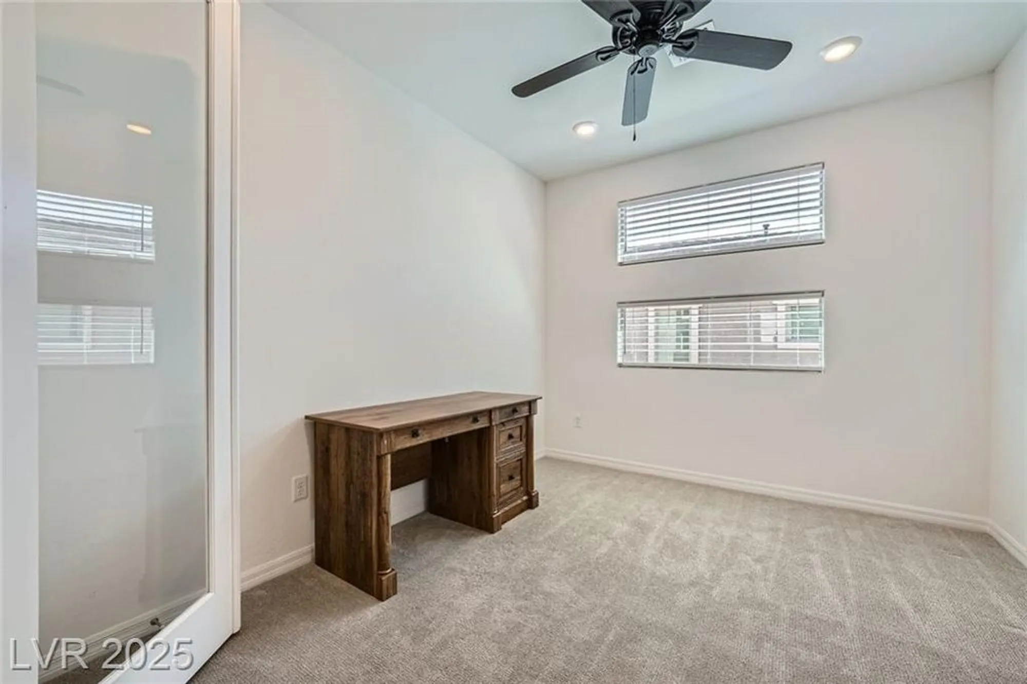 Property Slideshow image 16 of 36 | 243 sun glaze ave, Henderson, NV, 89011