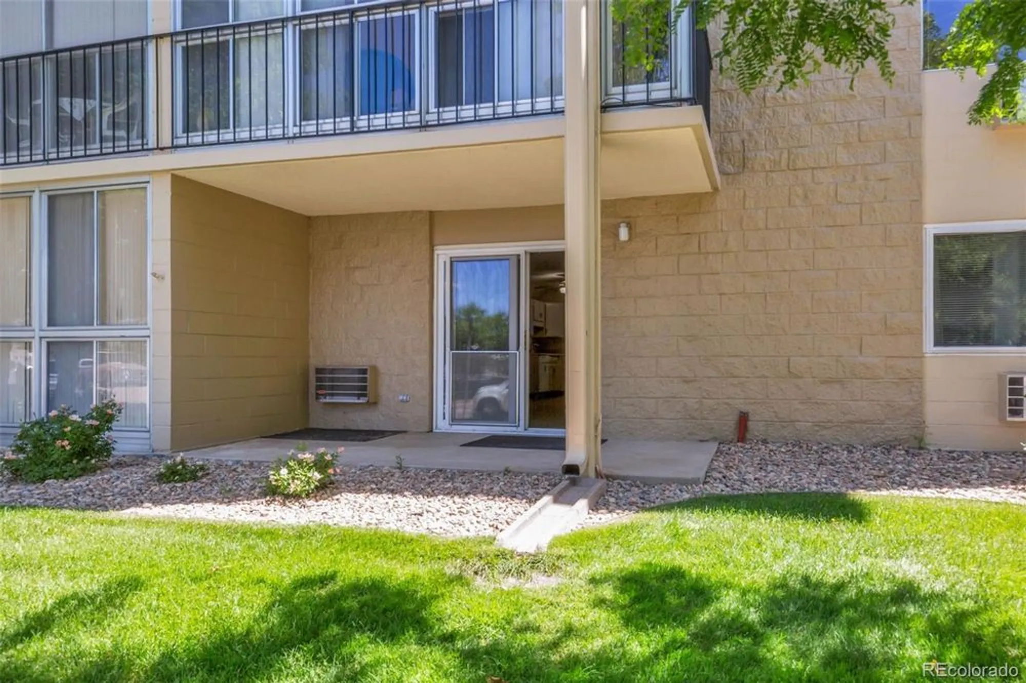Property Slideshow image 20 of 41 | 13606 e bates ave apt 102, Aurora, CO, 80014